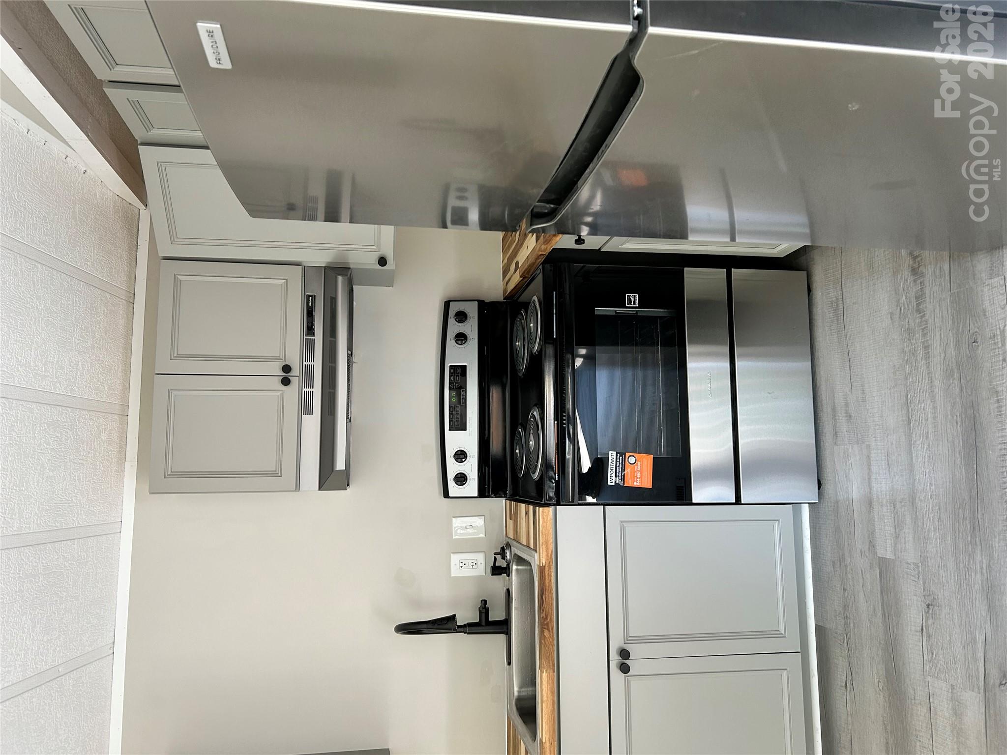 New cabinets and appliances - 116 Washington Street, York