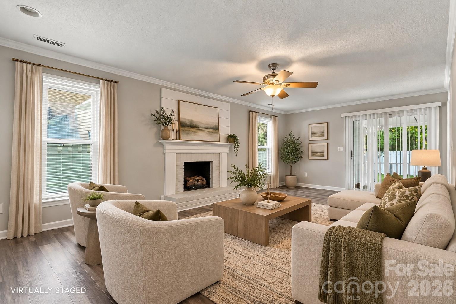 Single Family Residence at 4209 Hounds Run Drive, Matthews, photo 5 of 20