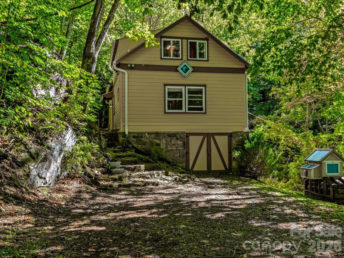 2554 Winter Star Road