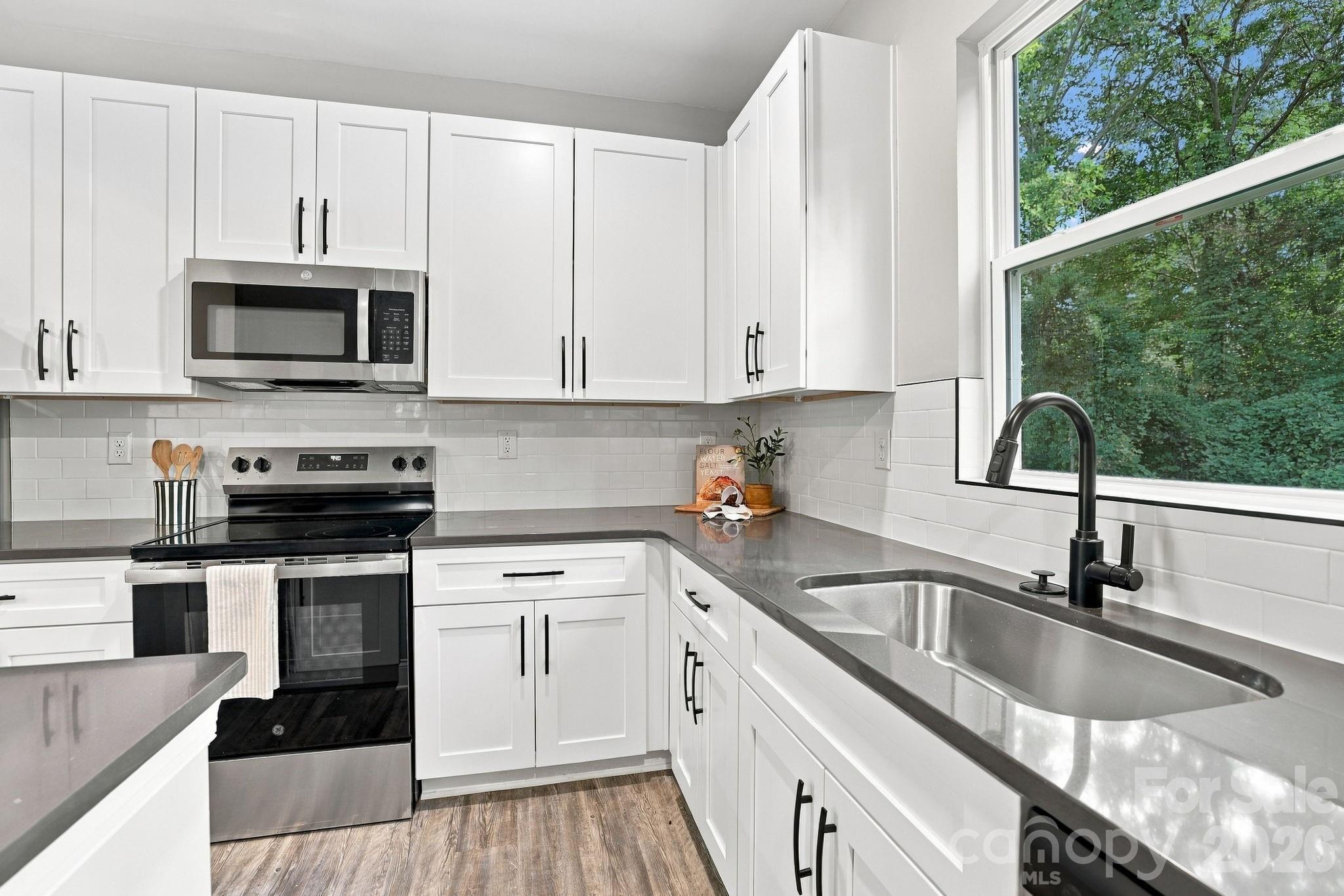 Single Family Residence at 420 Killian Avenue, Mount Holly, photo 9 of 27
