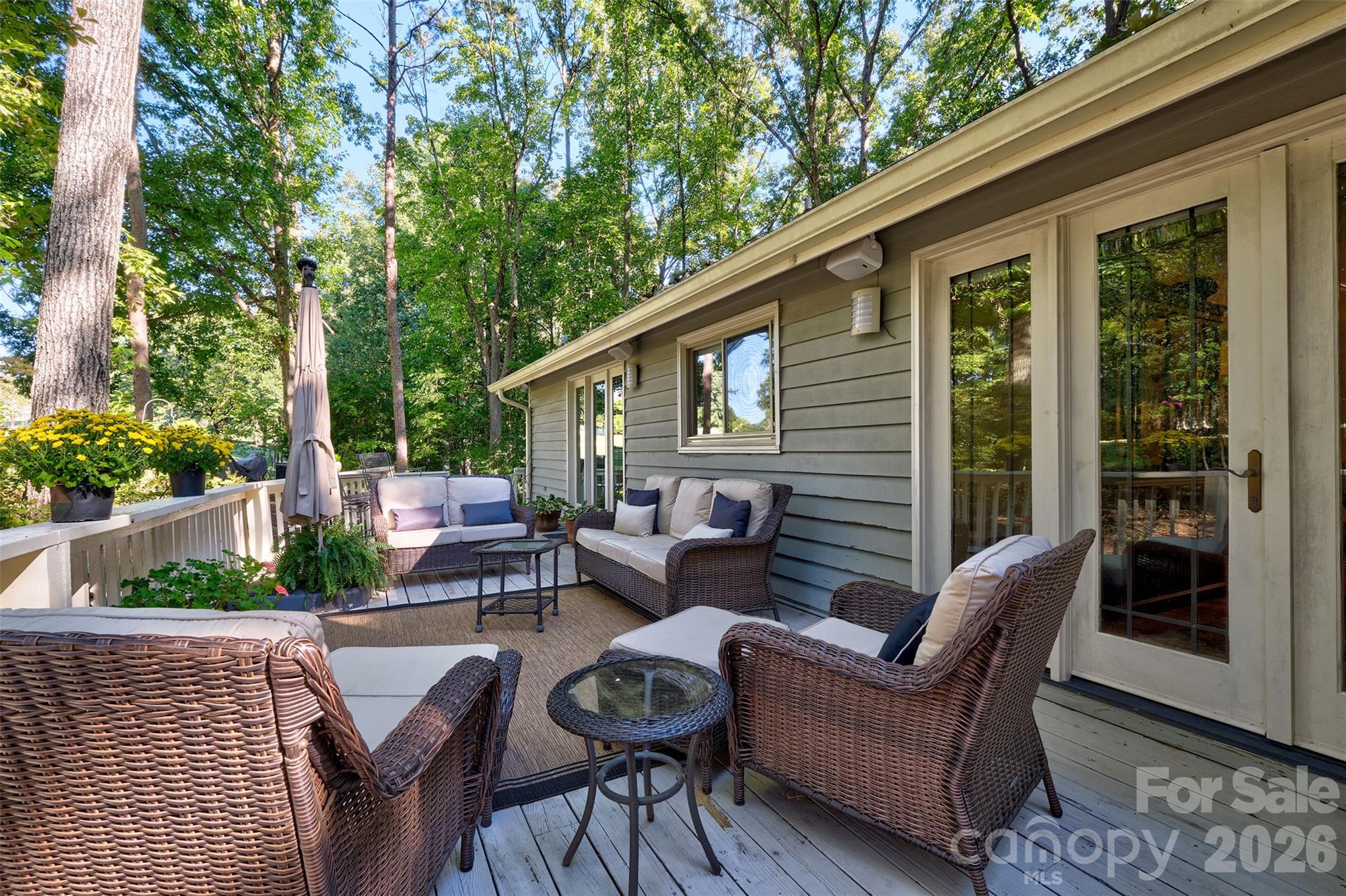 Single Family Residence at 70 Honeysuckle Woods, Lake Wylie, photo 34 of 44