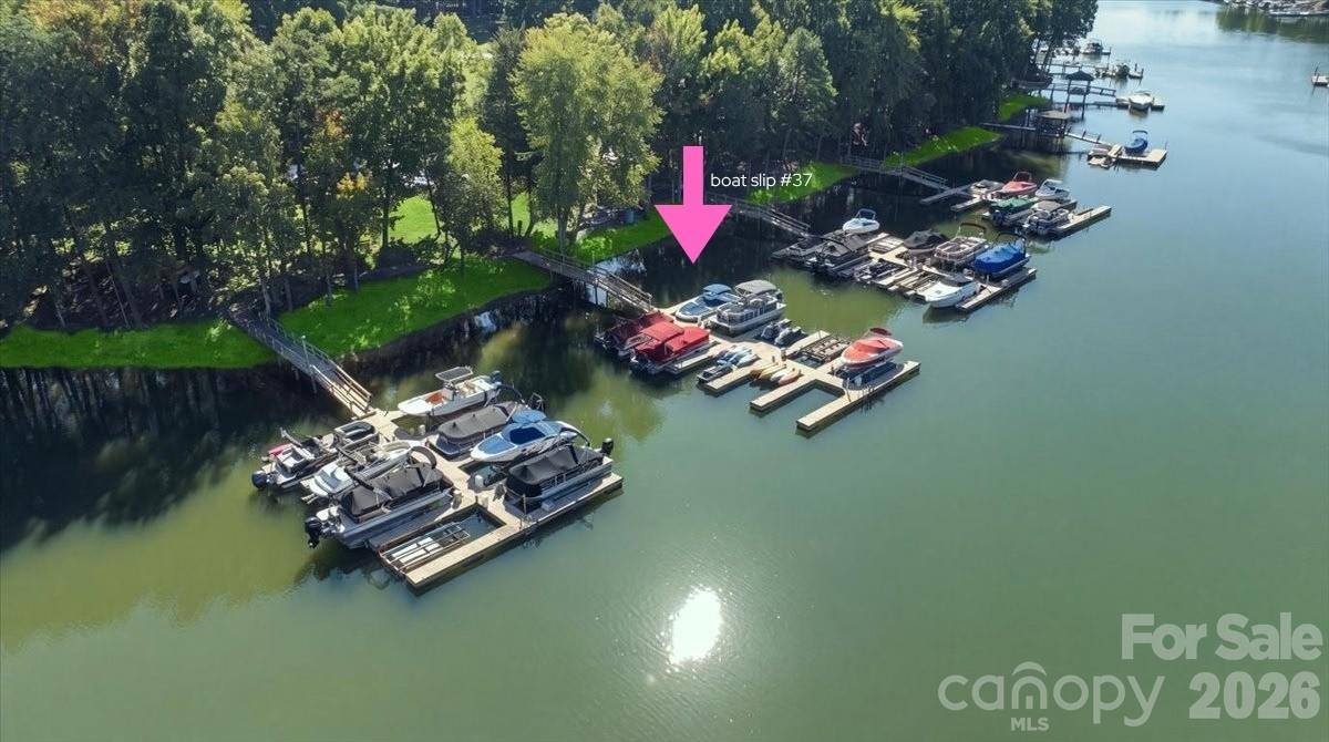 community dock with deeded boat slip #37 - 178 Cove Creek Loop, Mooresville