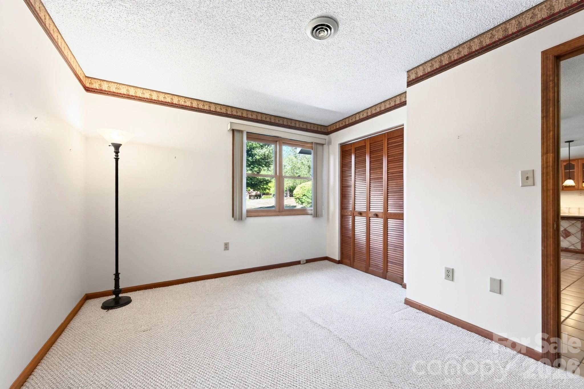 Townhouse at 15A Windflower Court, Asheville, photo 15 of 33