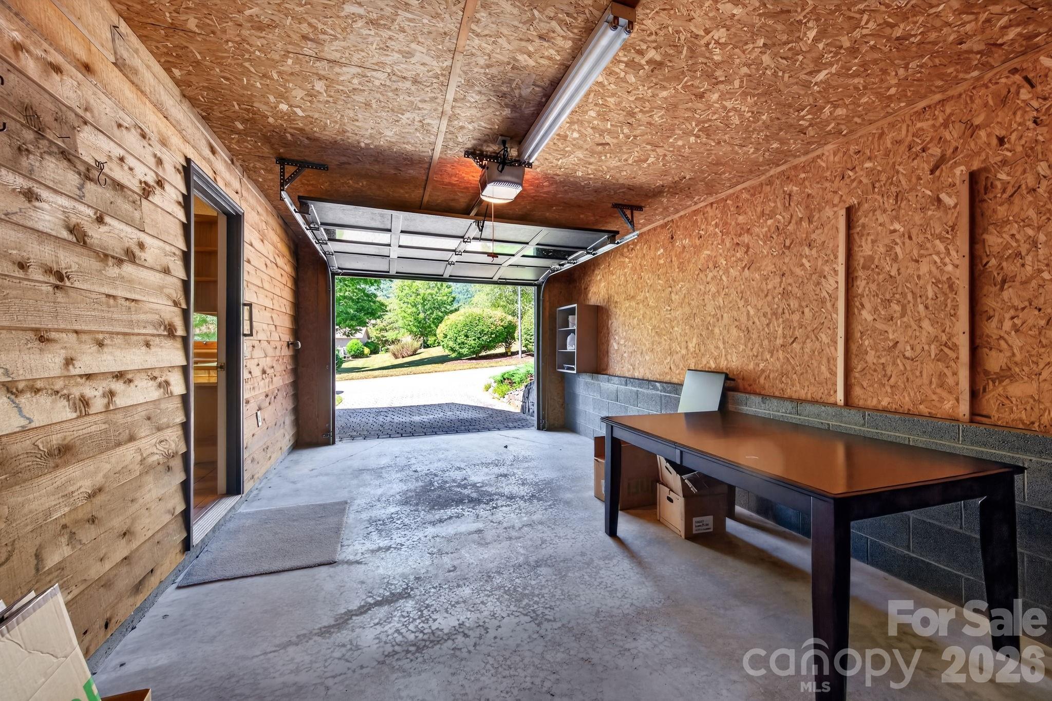 Townhouse at 15A Windflower Court, Asheville, photo 25 of 33