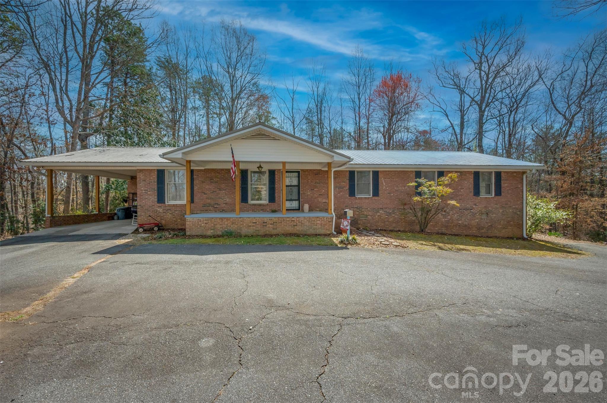 582 County Line Road