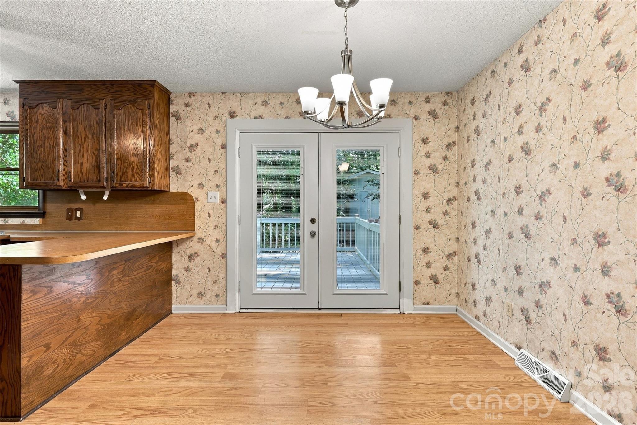 Single Family Residence at 4985 Creek Court, Rock Hill, photo 8 of 46