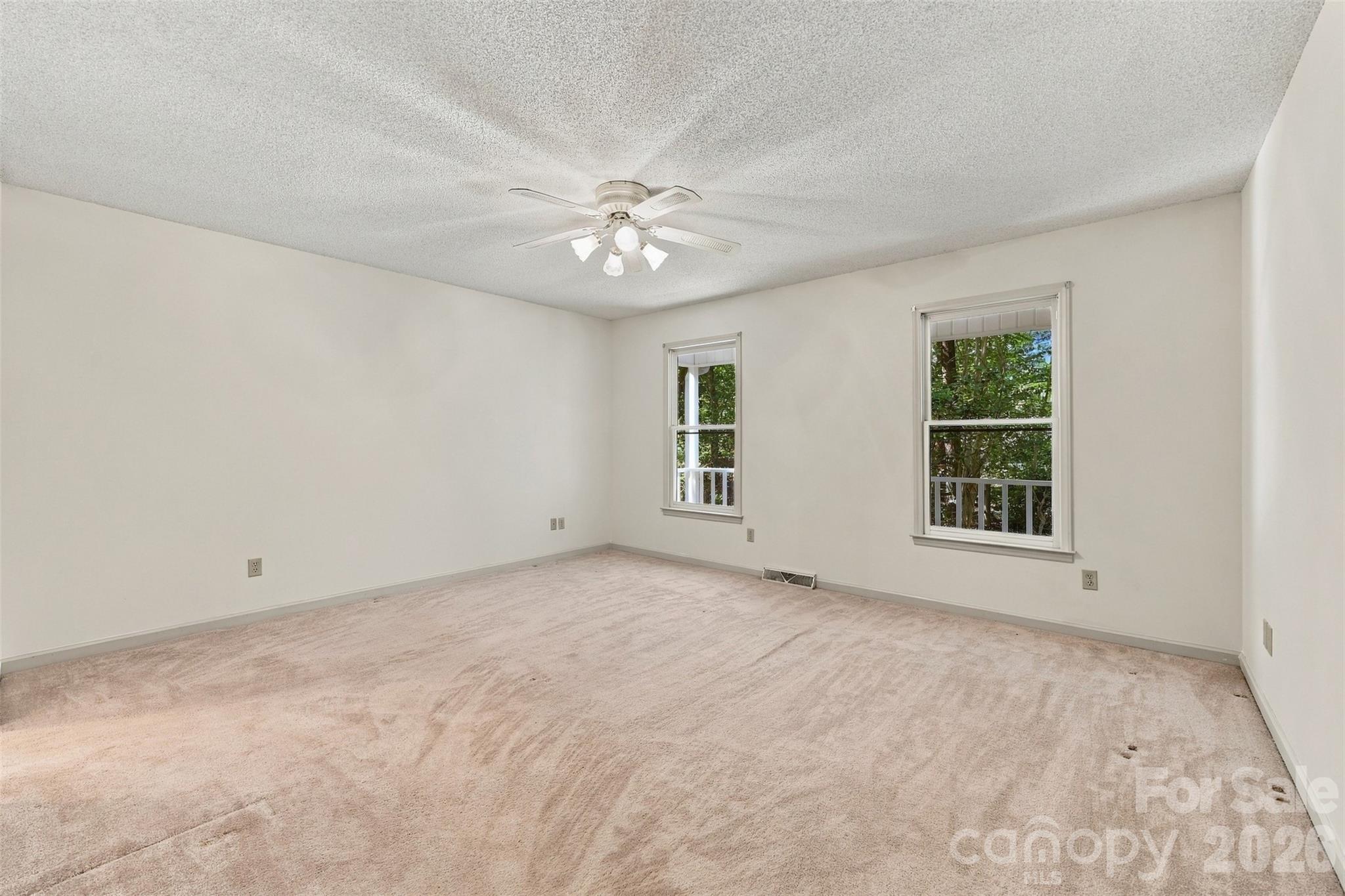 Single Family Residence at 4985 Creek Court, Rock Hill, photo 16 of 46