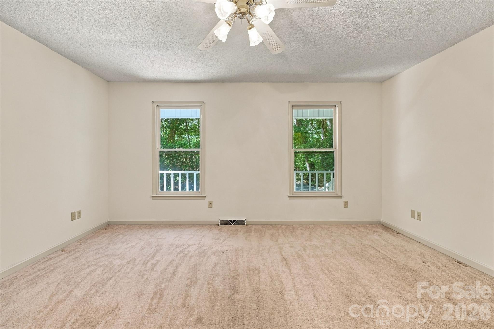 Single Family Residence at 4985 Creek Court, Rock Hill, photo 17 of 46