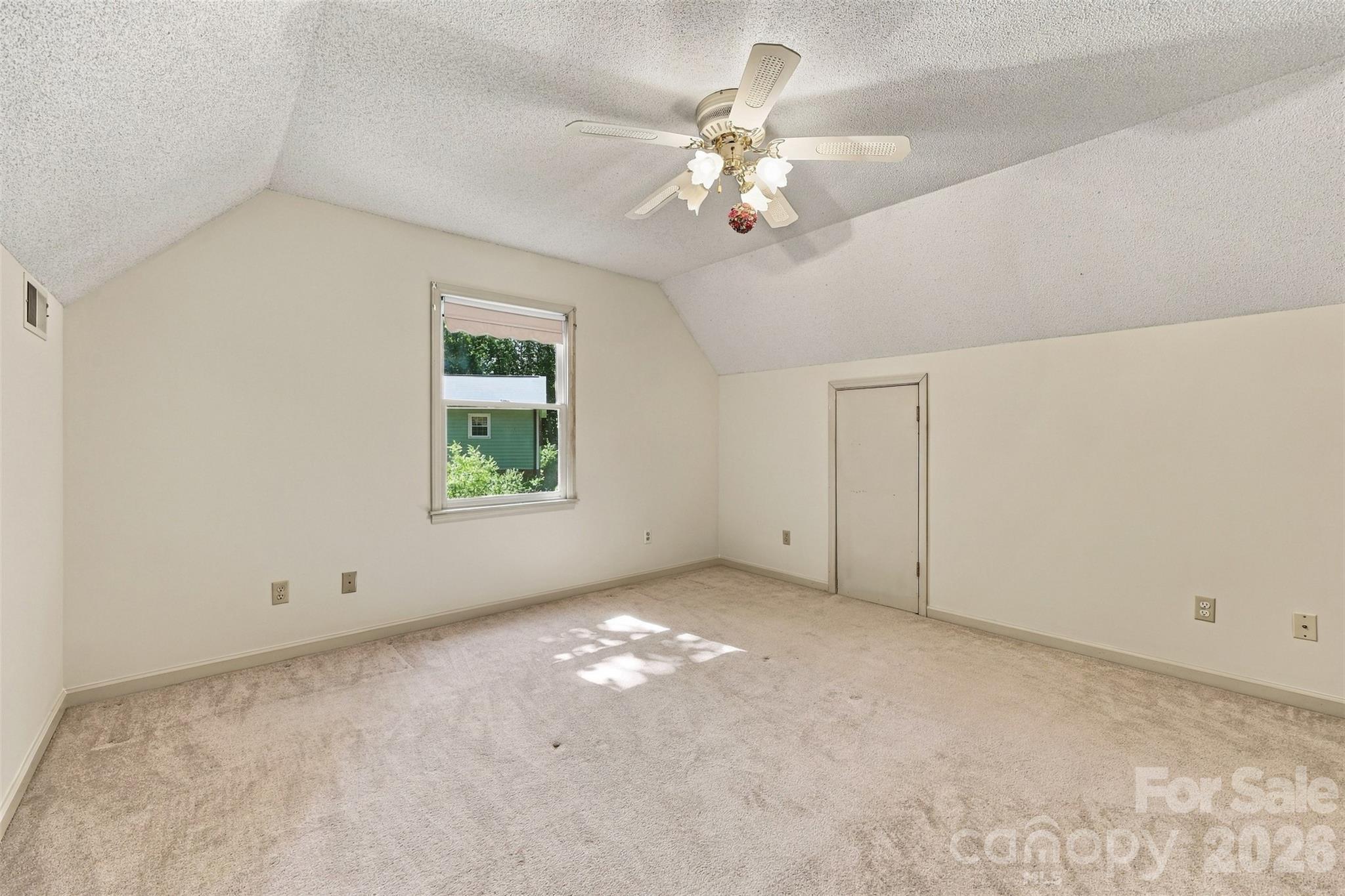 Single Family Residence at 4985 Creek Court, Rock Hill, photo 24 of 46
