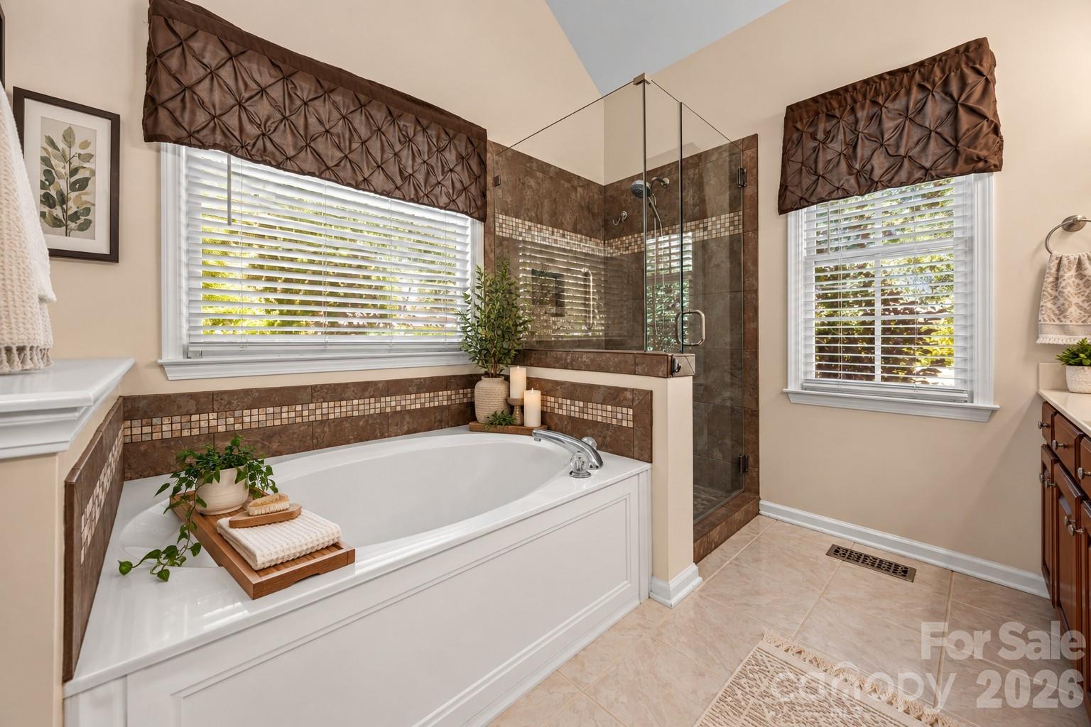 Single Family Residence at 5650 Landale Court NW, Concord, photo 7 of 31