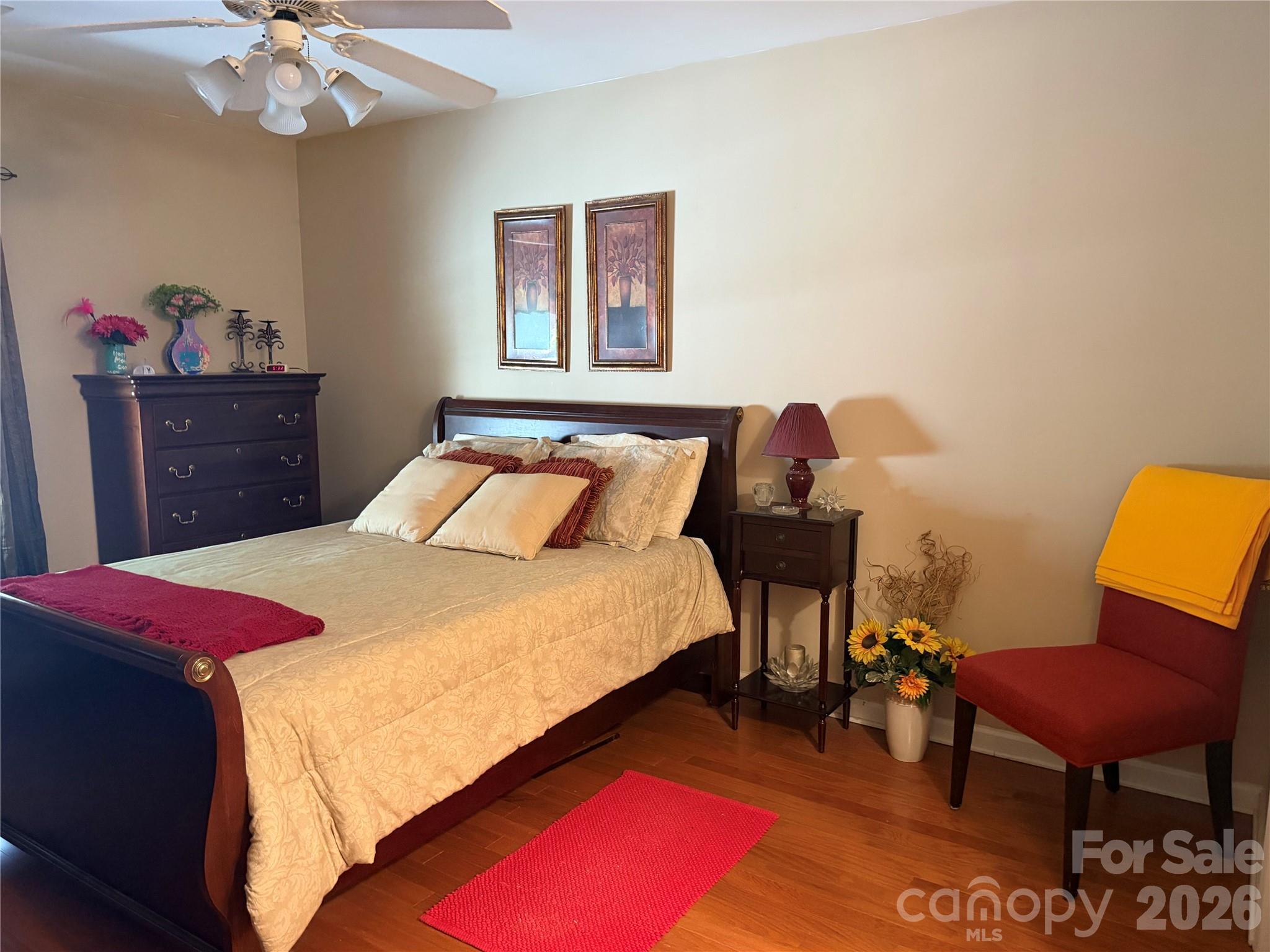 Townhouse at 433 19th Avenue Court NE, Hickory, photo 10 of 23