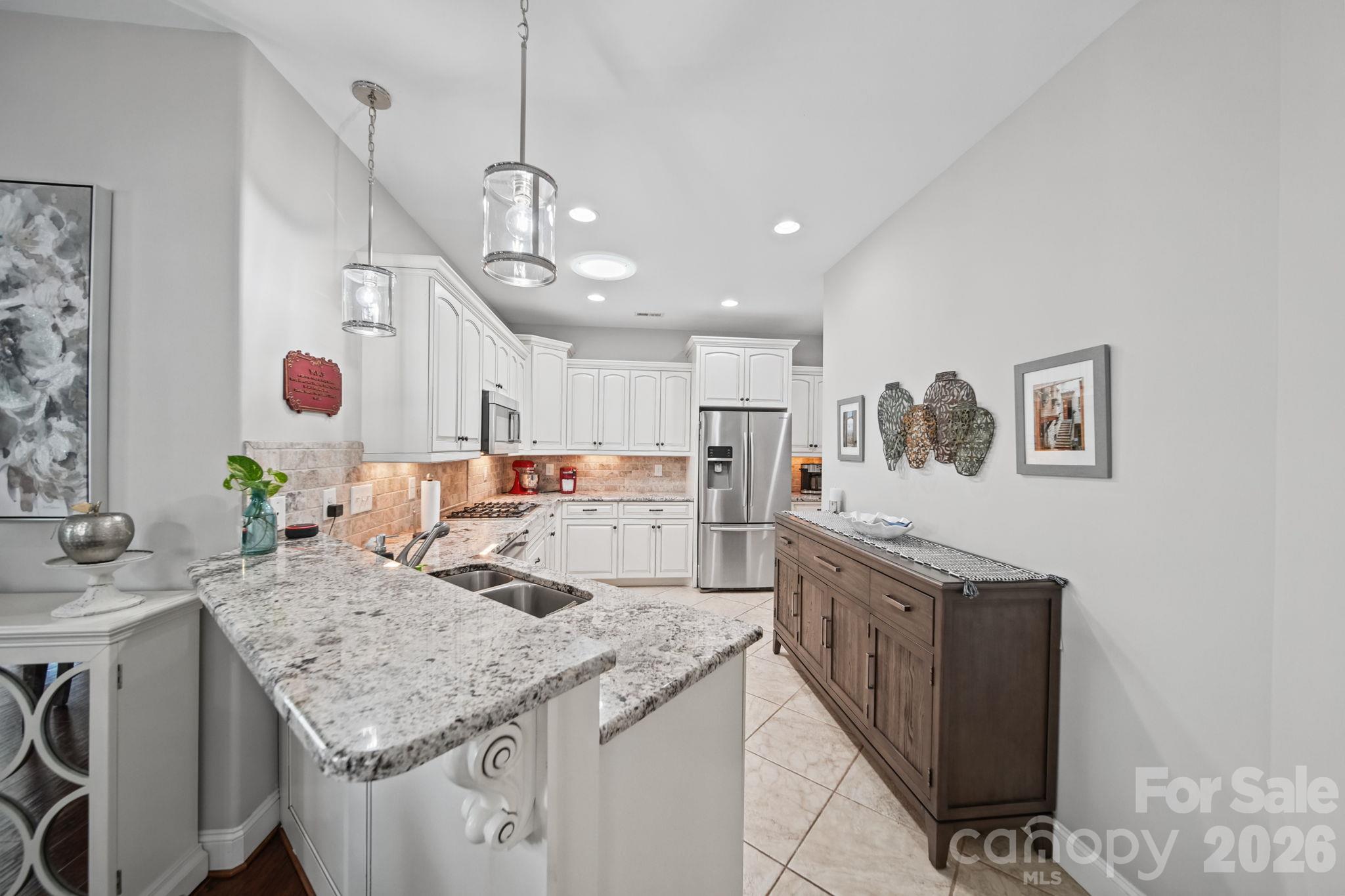 Kitchen - 2367 Stardust Court, Denver