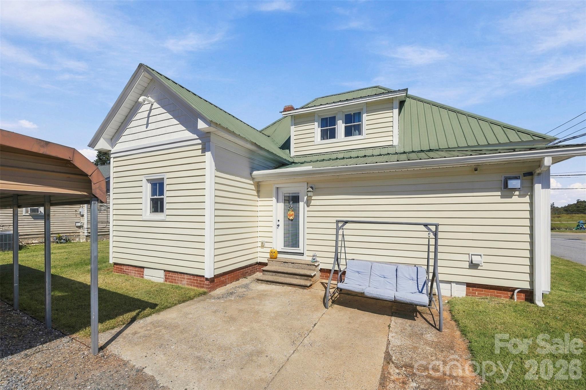 Back of house - 322 E Main Street, Maiden