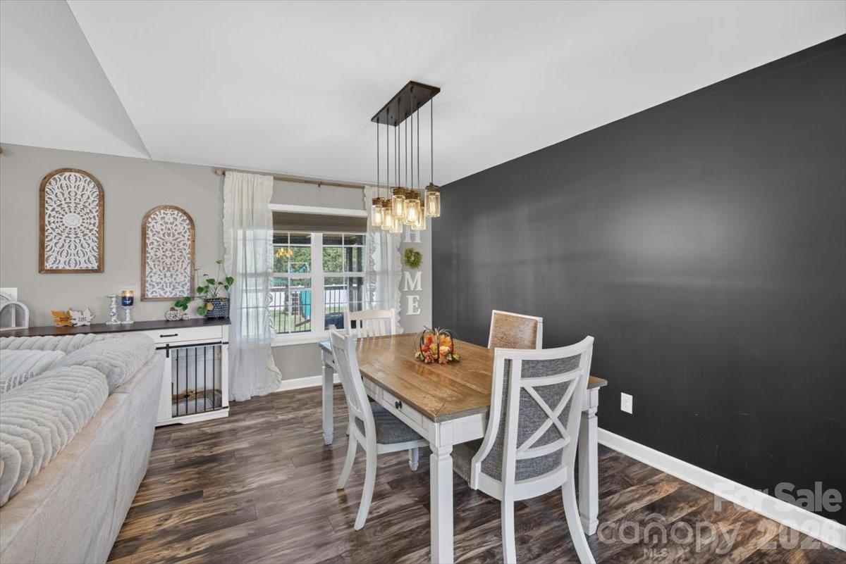 Single Family Residence at 130 Portman Lane, Statesville, photo 16 of 41