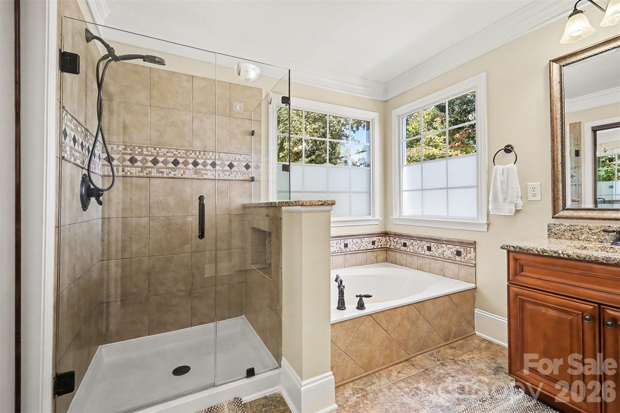 Single Family Residence at 10409 Persimmon Creek Drive, Mint Hill, photo 19 of 38