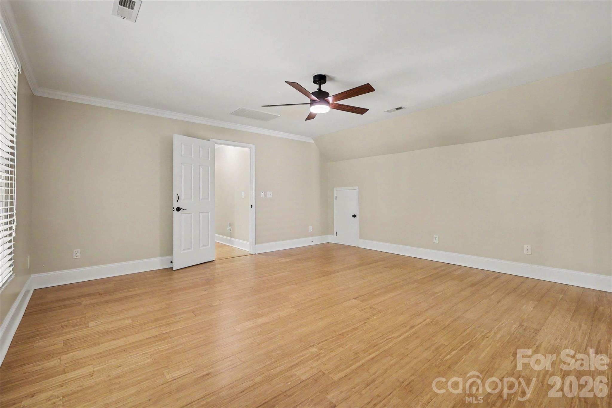 Single Family Residence at 10409 Persimmon Creek Drive, Mint Hill, photo 22 of 38