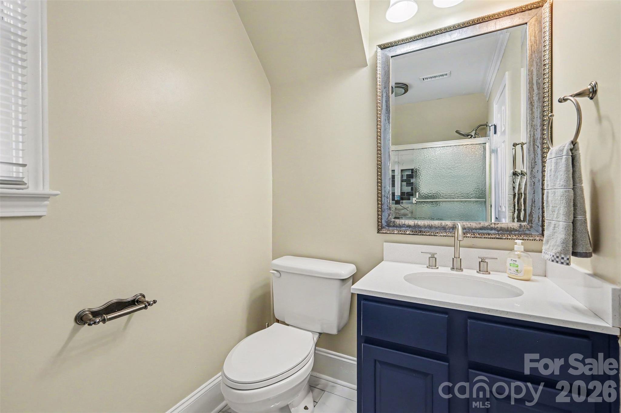 Single Family Residence at 10409 Persimmon Creek Drive, Mint Hill, photo 24 of 38