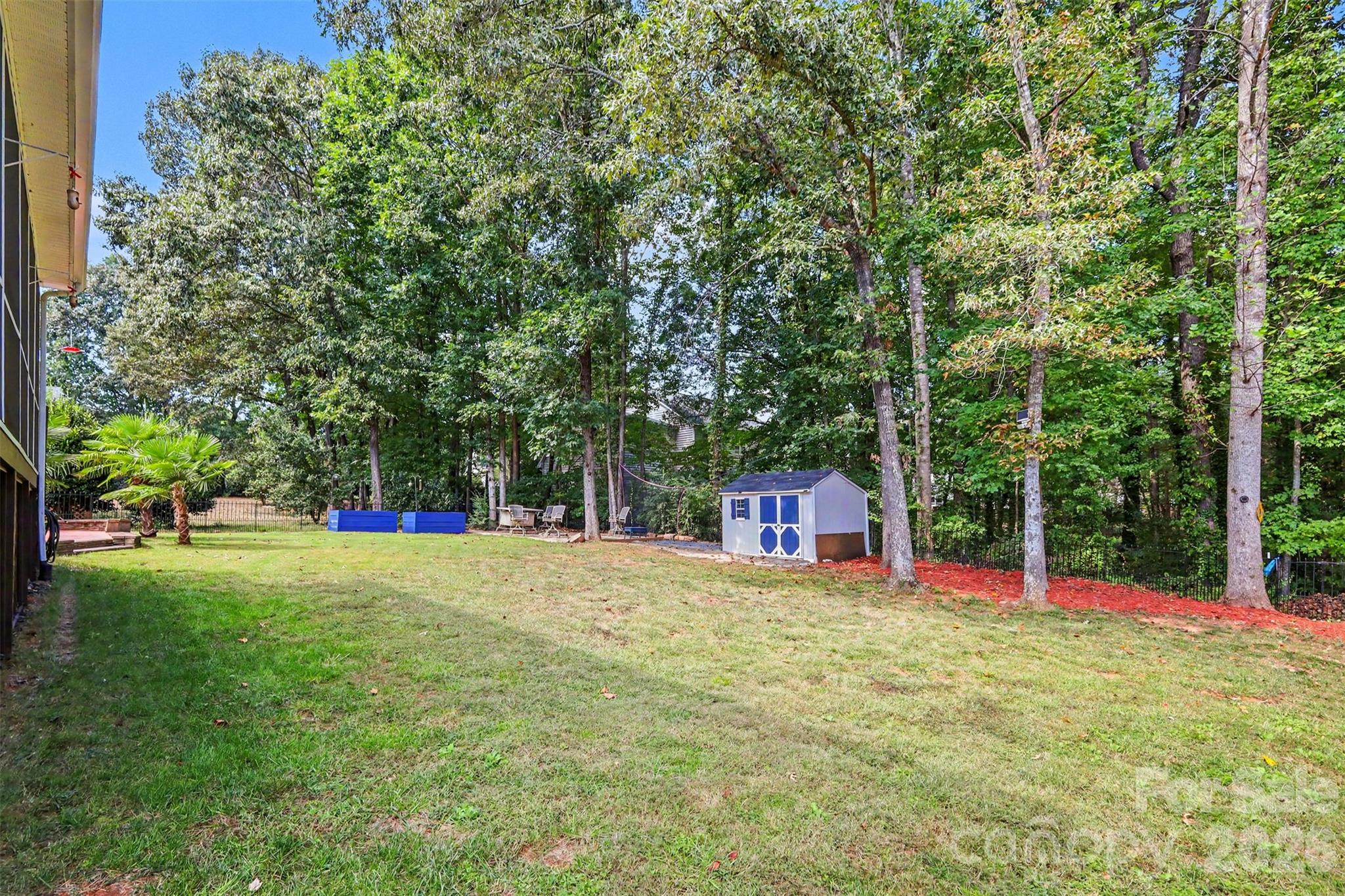 Single Family Residence at 10409 Persimmon Creek Drive, Mint Hill, photo 33 of 38