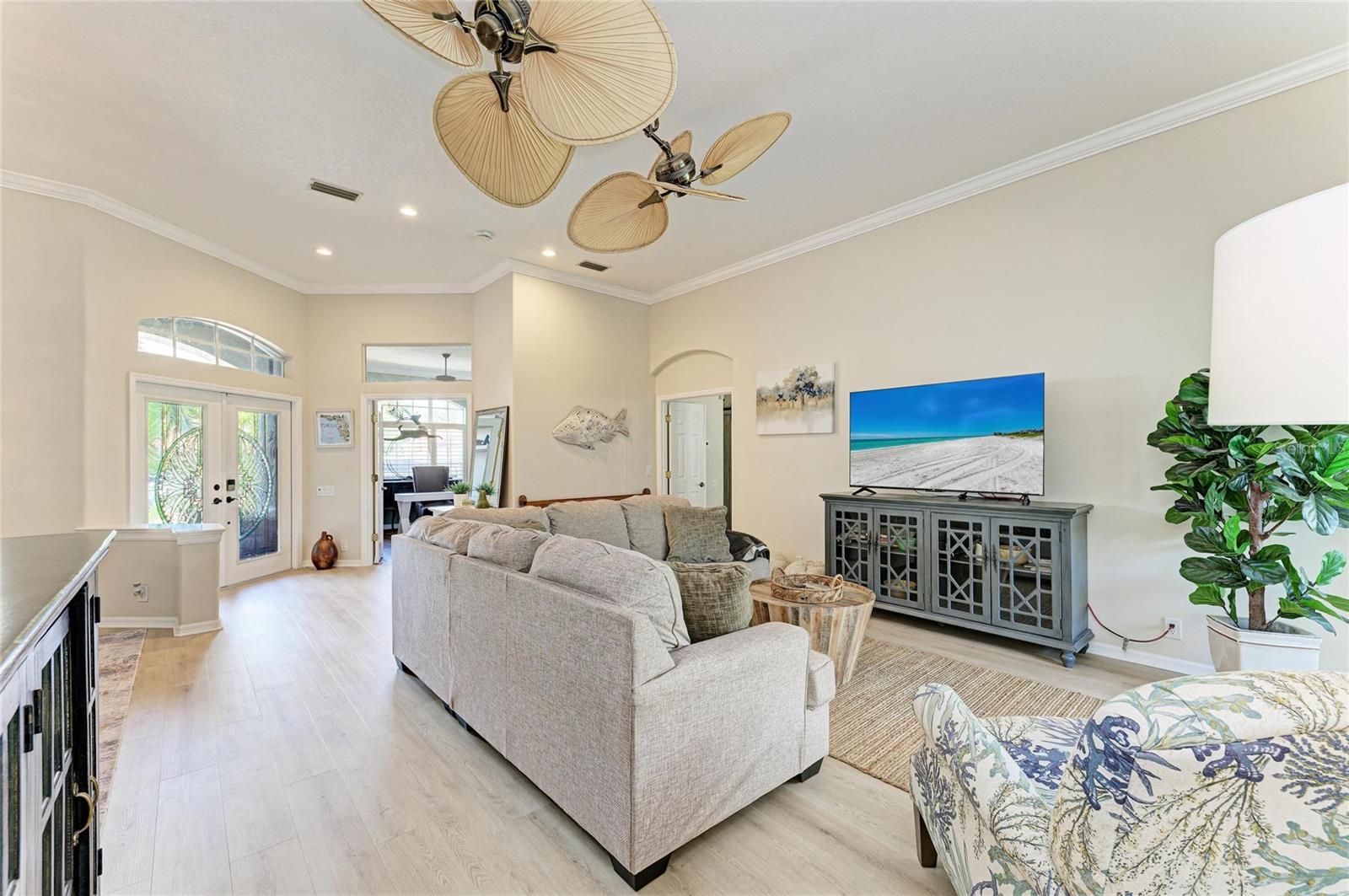 Single Family Residence at 2337 LITTLE COUNTRY RD, PARRISH, photo 14 of 72