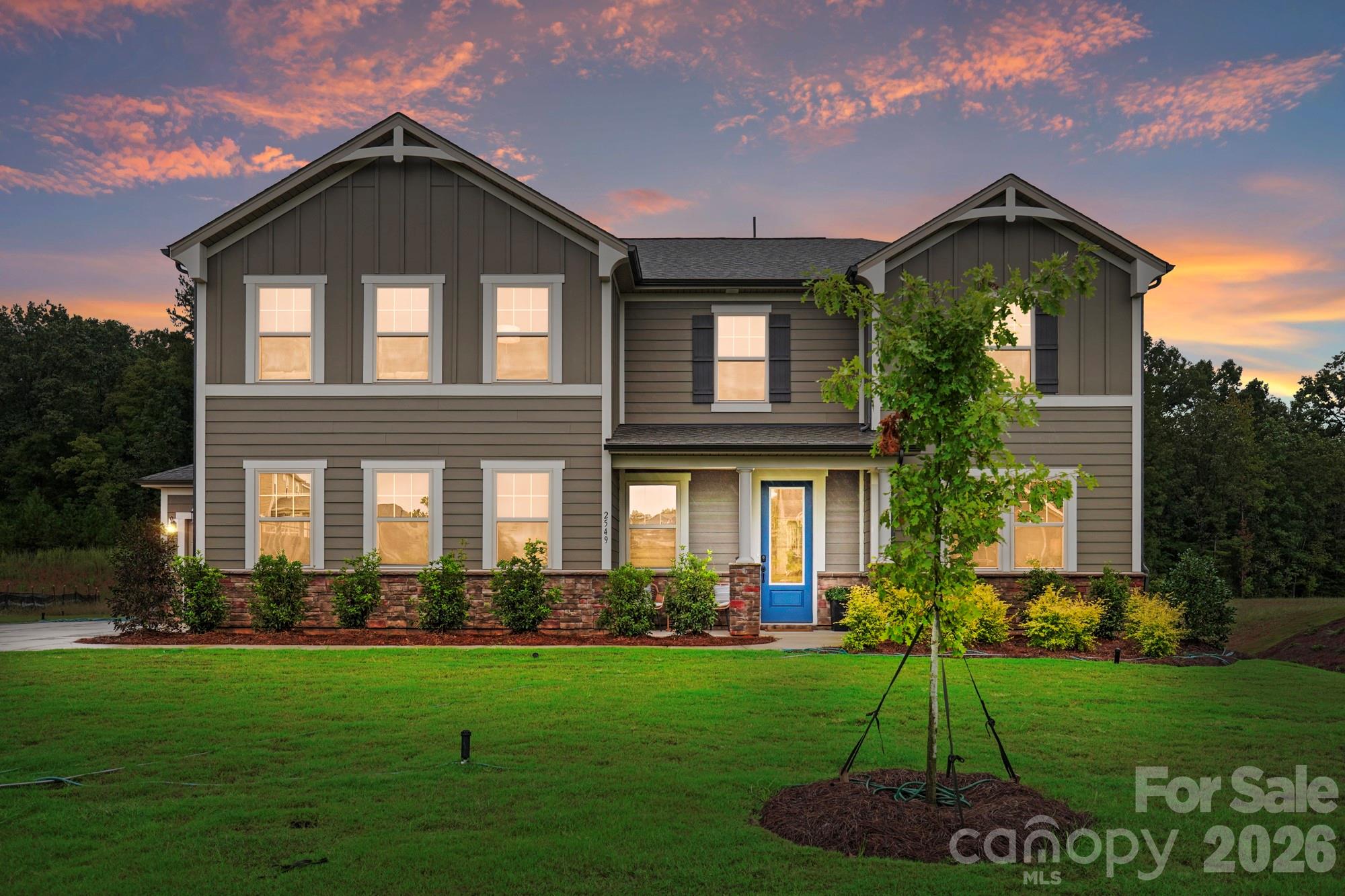 2549 Mabel Lane