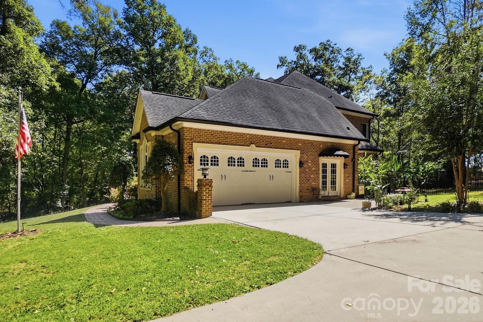 Attached 2 Car Garage - 2930 Sweetgrass Lane, Monroe