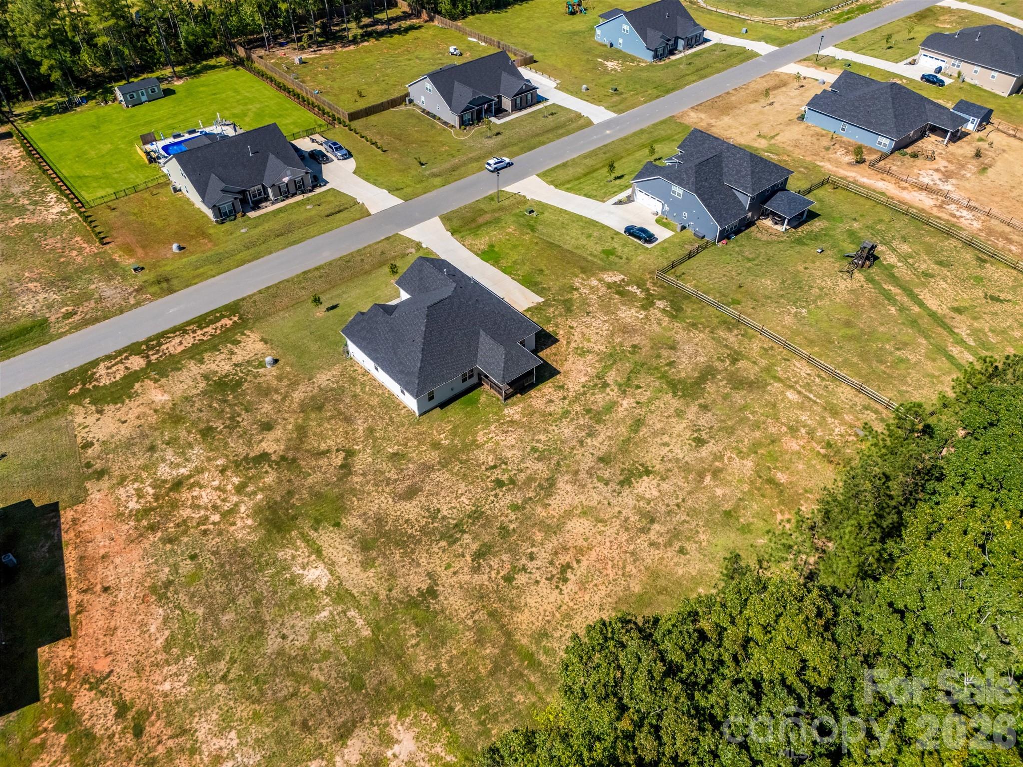 Single Family Residence at 1759 Silver Birch Road, York, photo 29 of 30