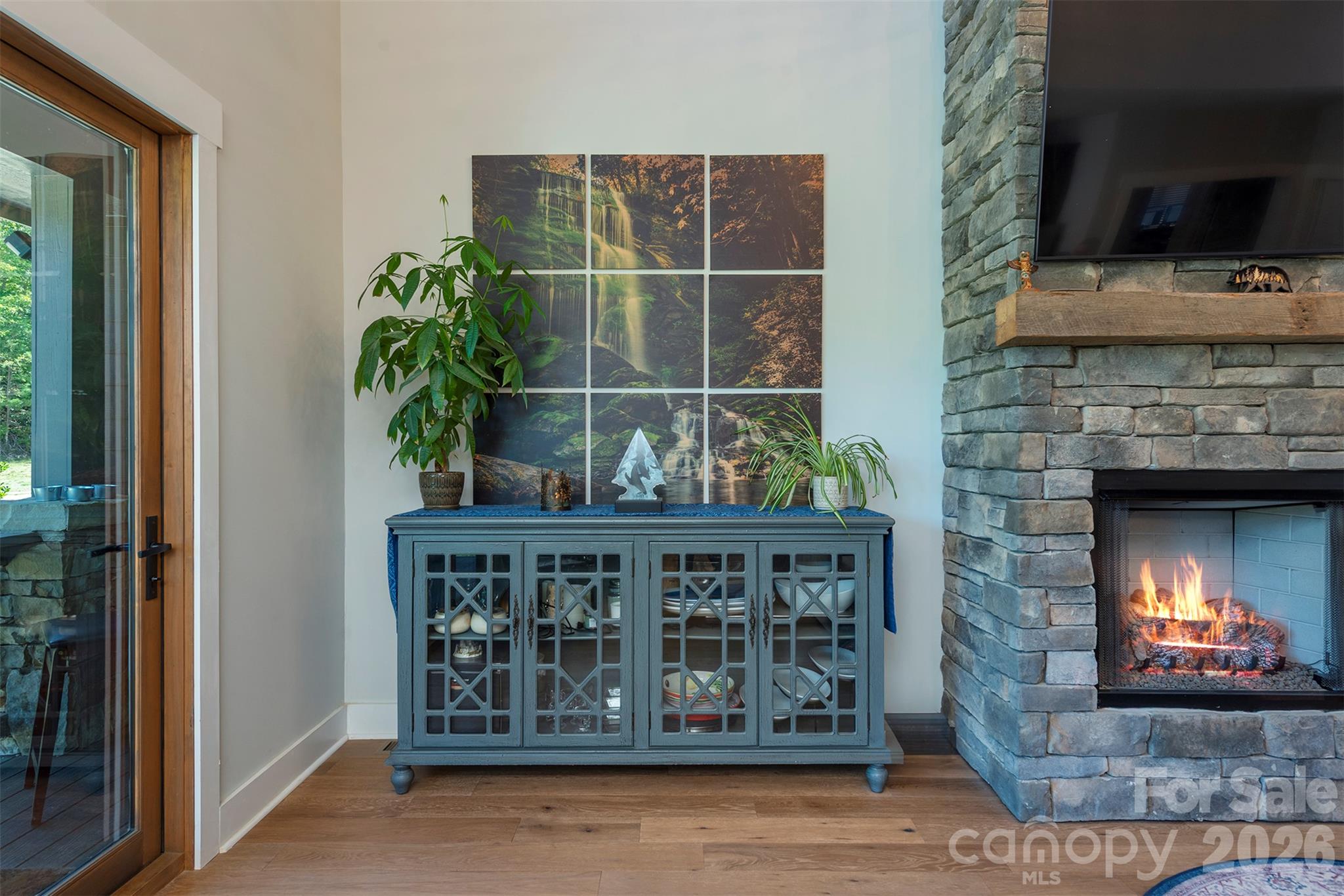 Single Family Residence at 18 Old Lafayette Lane, Black Mountain, photo 9 of 46