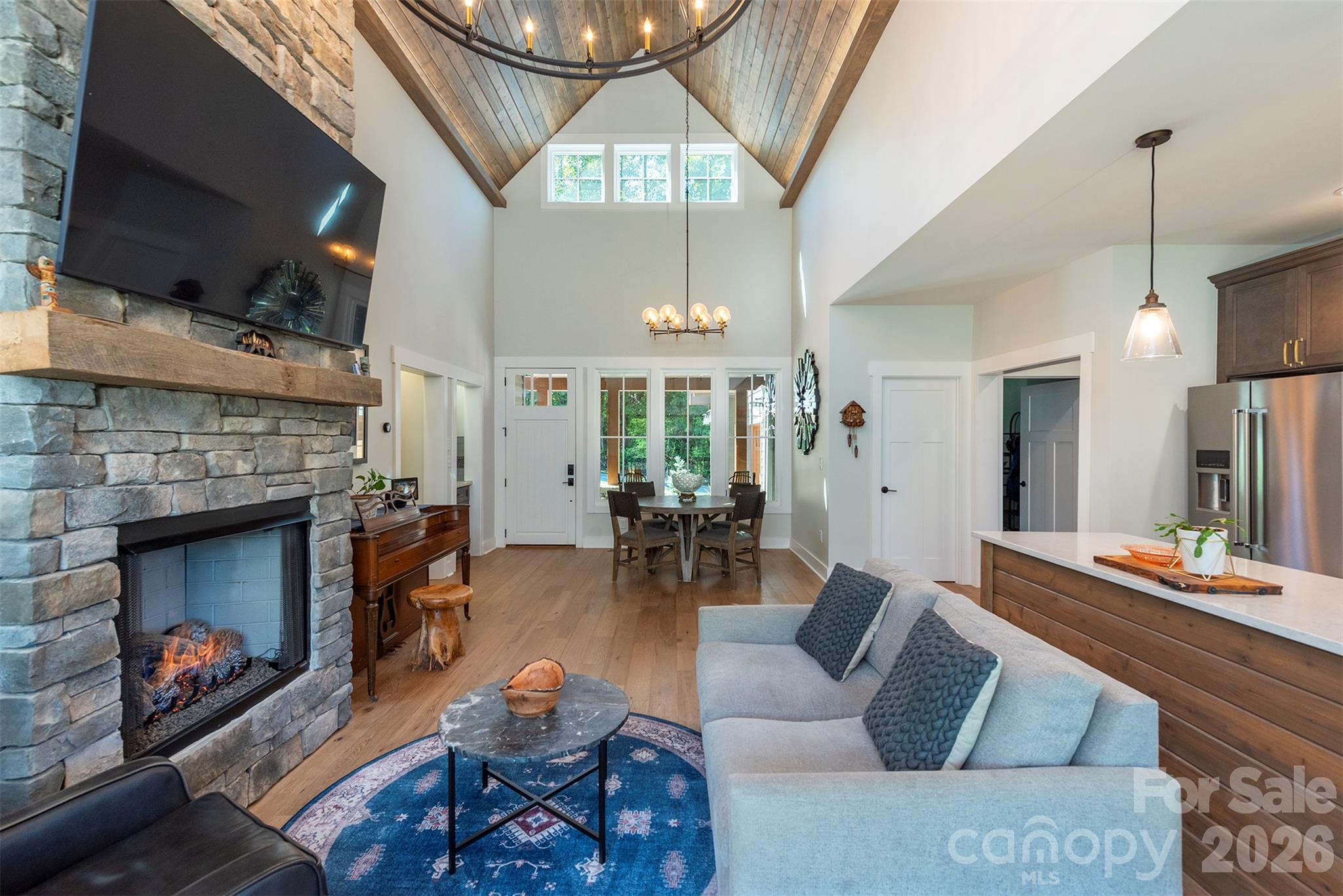 Single Family Residence at 18 Old Lafayette Lane, Black Mountain, photo 11 of 46