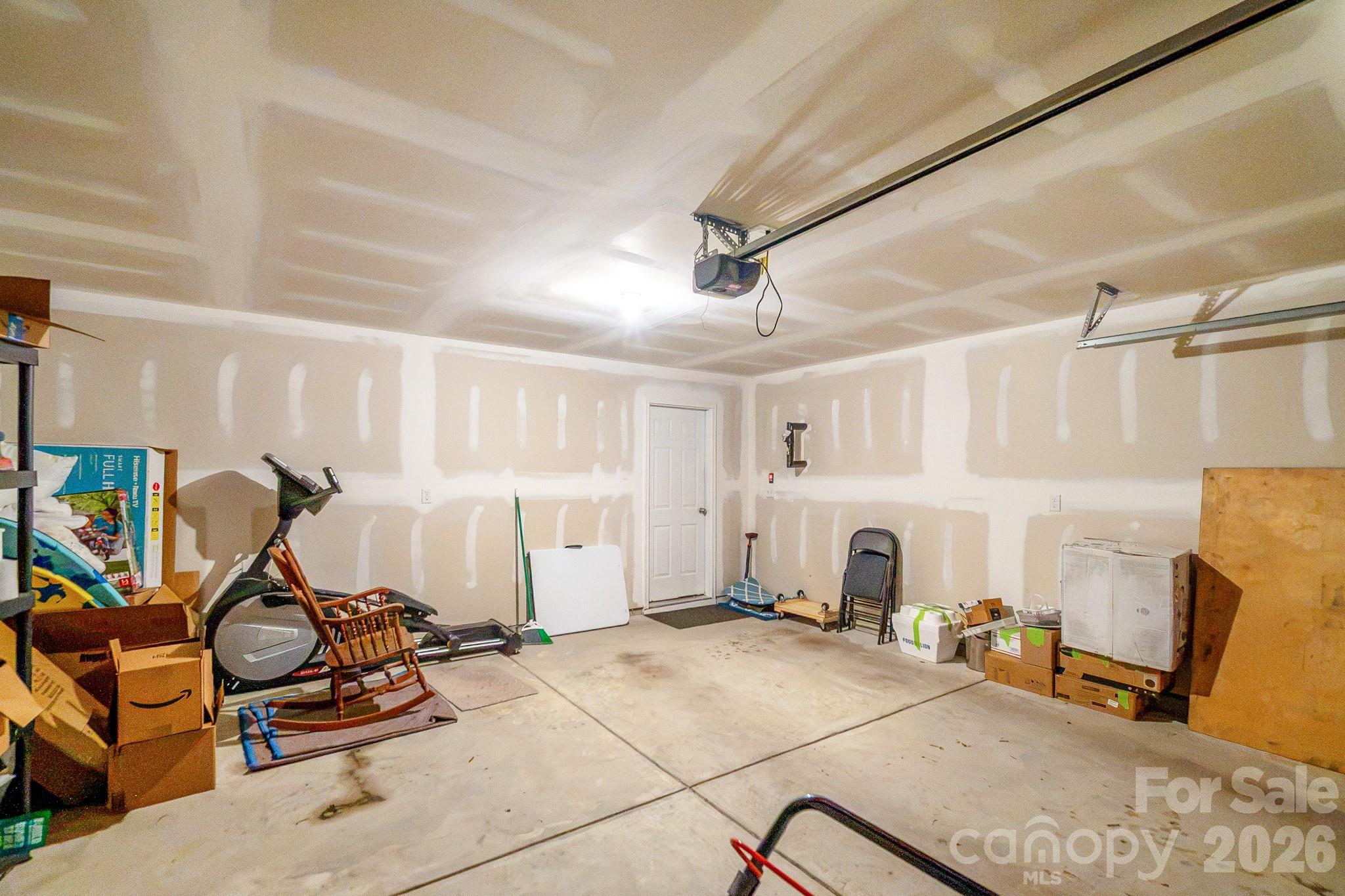 2 car garage - 419 Winsley Drive, Salisbury