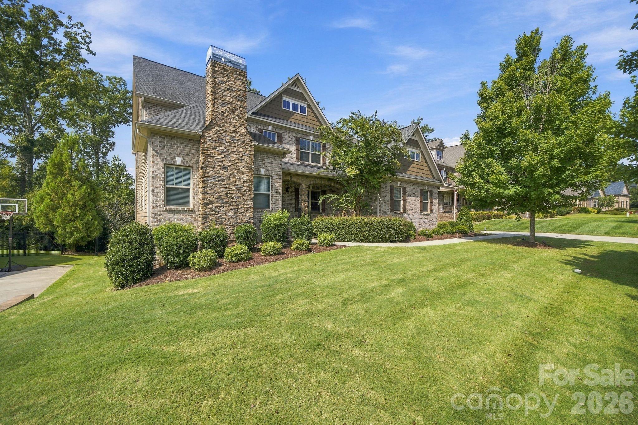 Single Family Residence at 13411 Crystal Springs Drive, Huntersville, photo 2 of 48