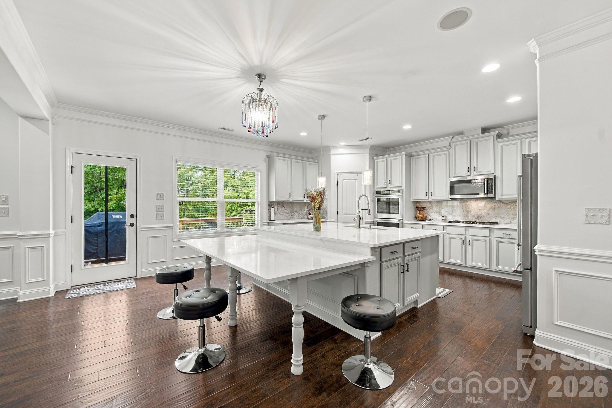 Single Family Residence at 13411 Crystal Springs Drive, Huntersville, photo 11 of 48