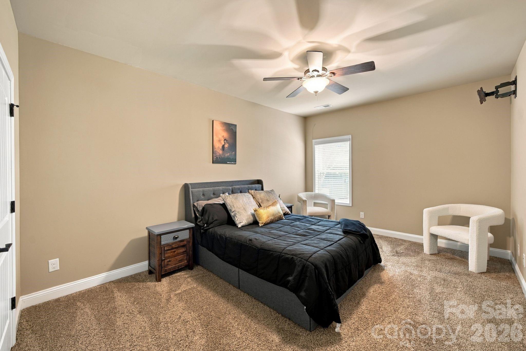 Single Family Residence at 13411 Crystal Springs Drive, Huntersville, photo 36 of 48