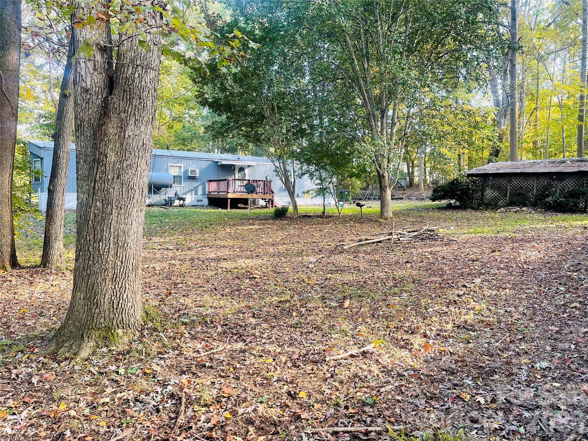 Single Family Residence at 124 Arbor Drive, Statesville, photo 2 of 11