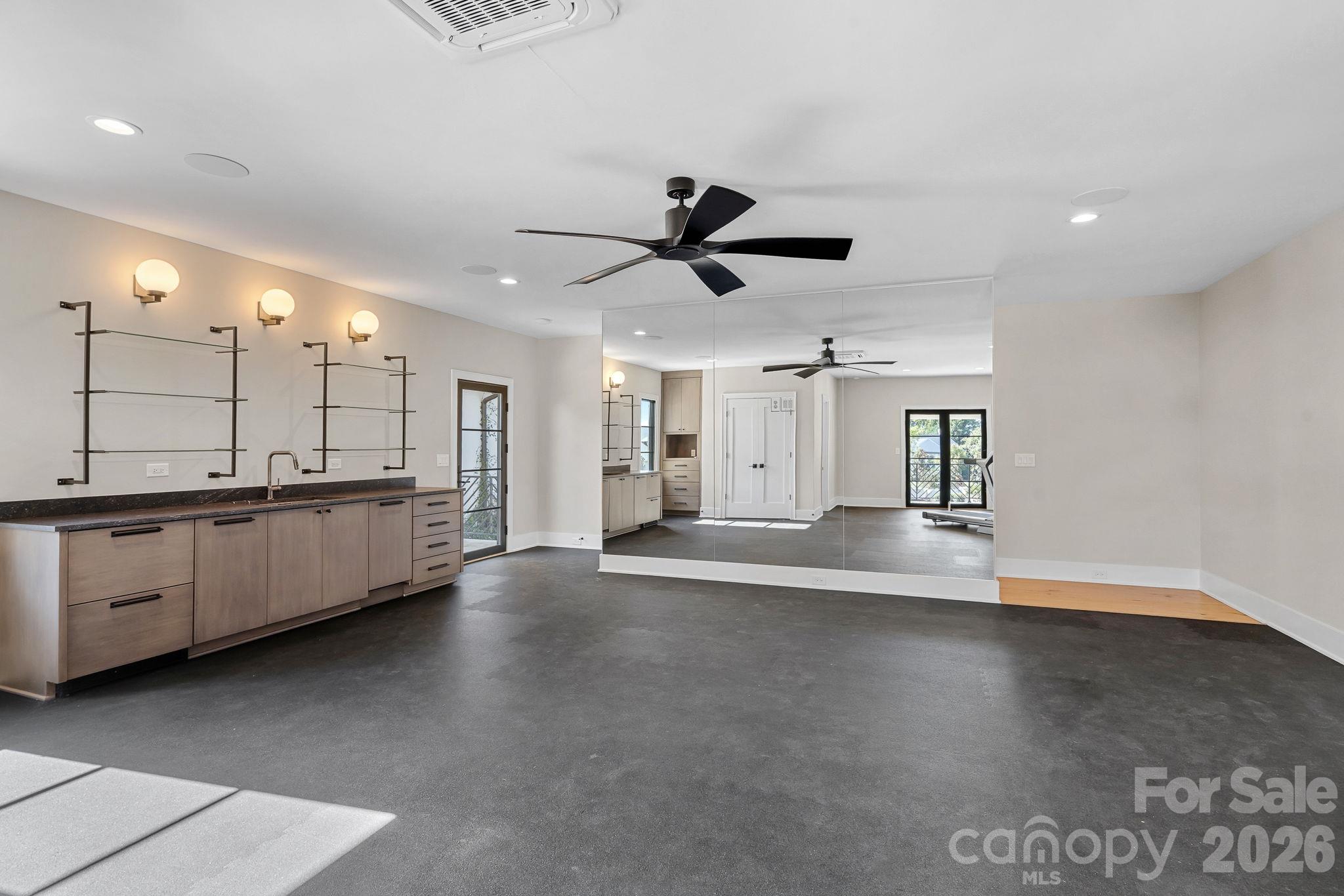 2nd Living Quarters w/ Separate Access, Full Bathroom, & Kitchenette - 17811 Largo Place, Cornelius