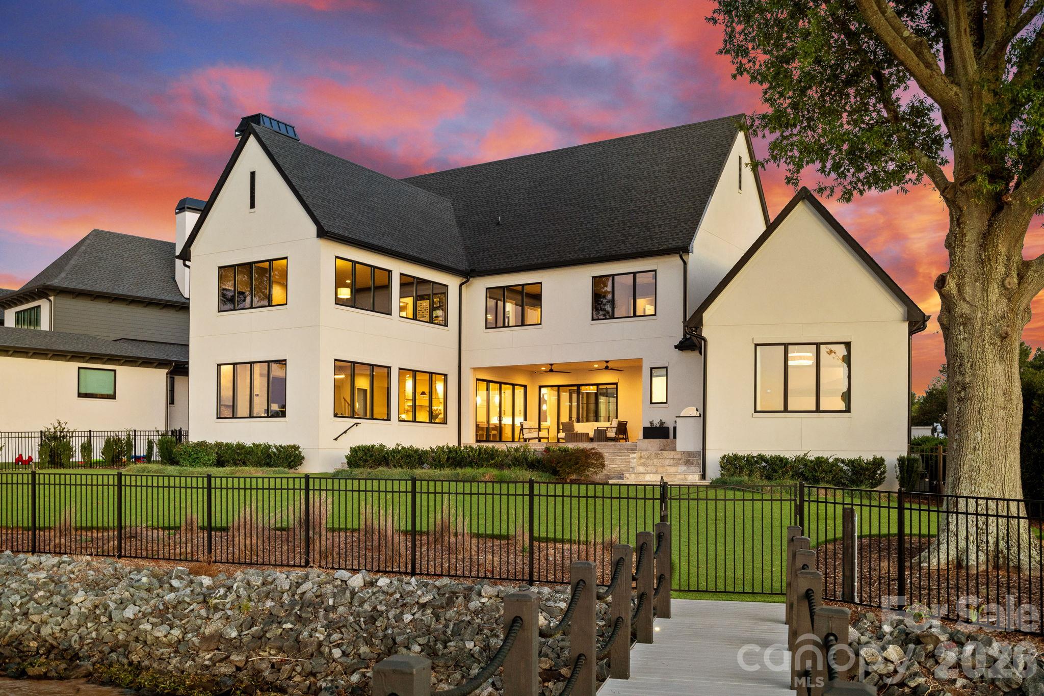 Single Family Residence at 17811 Largo Place, Cornelius, photo 45 of 48