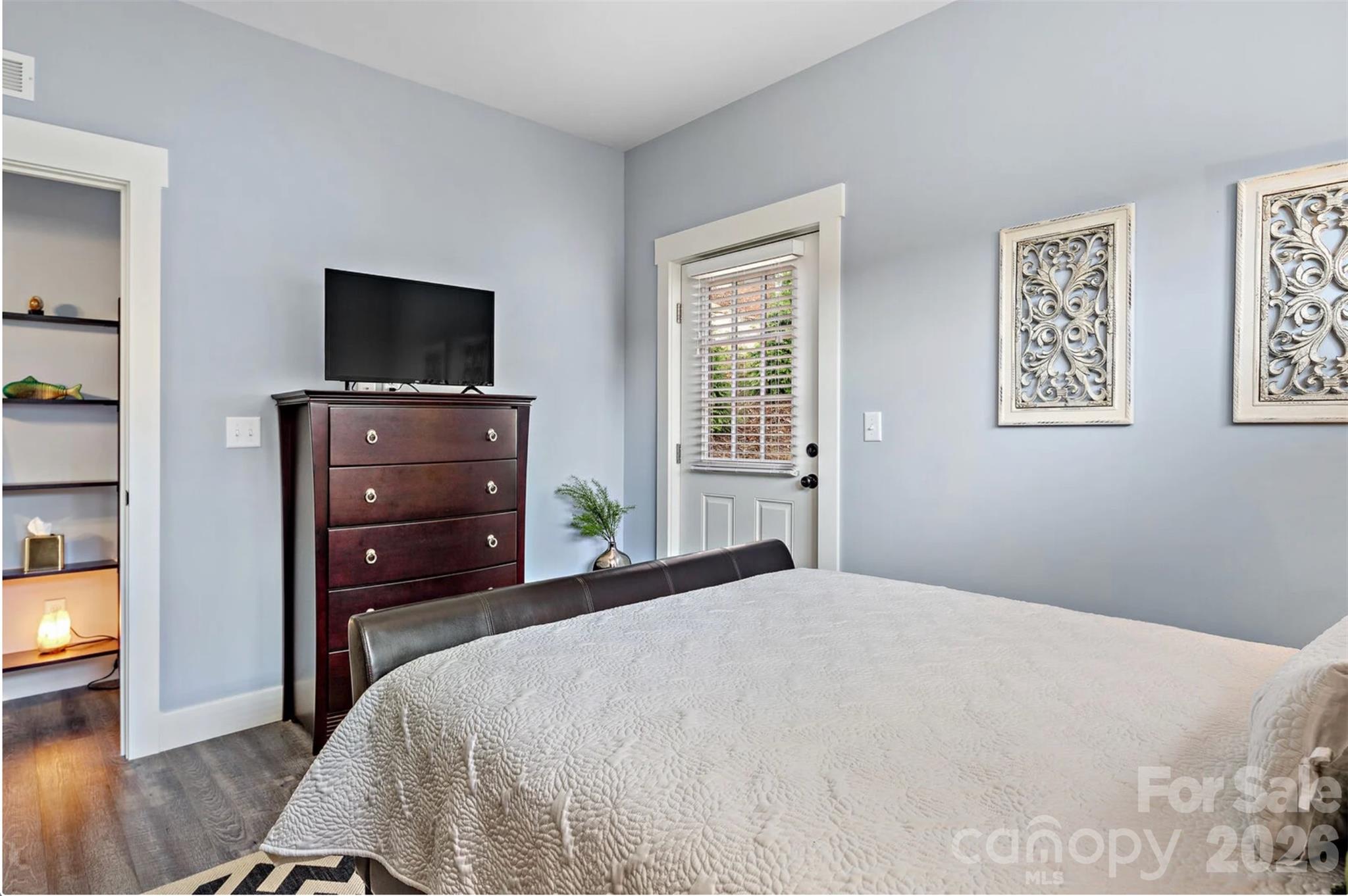 Single Family Residence at 33 Westside Village Road, Fairview, photo 15 of 21