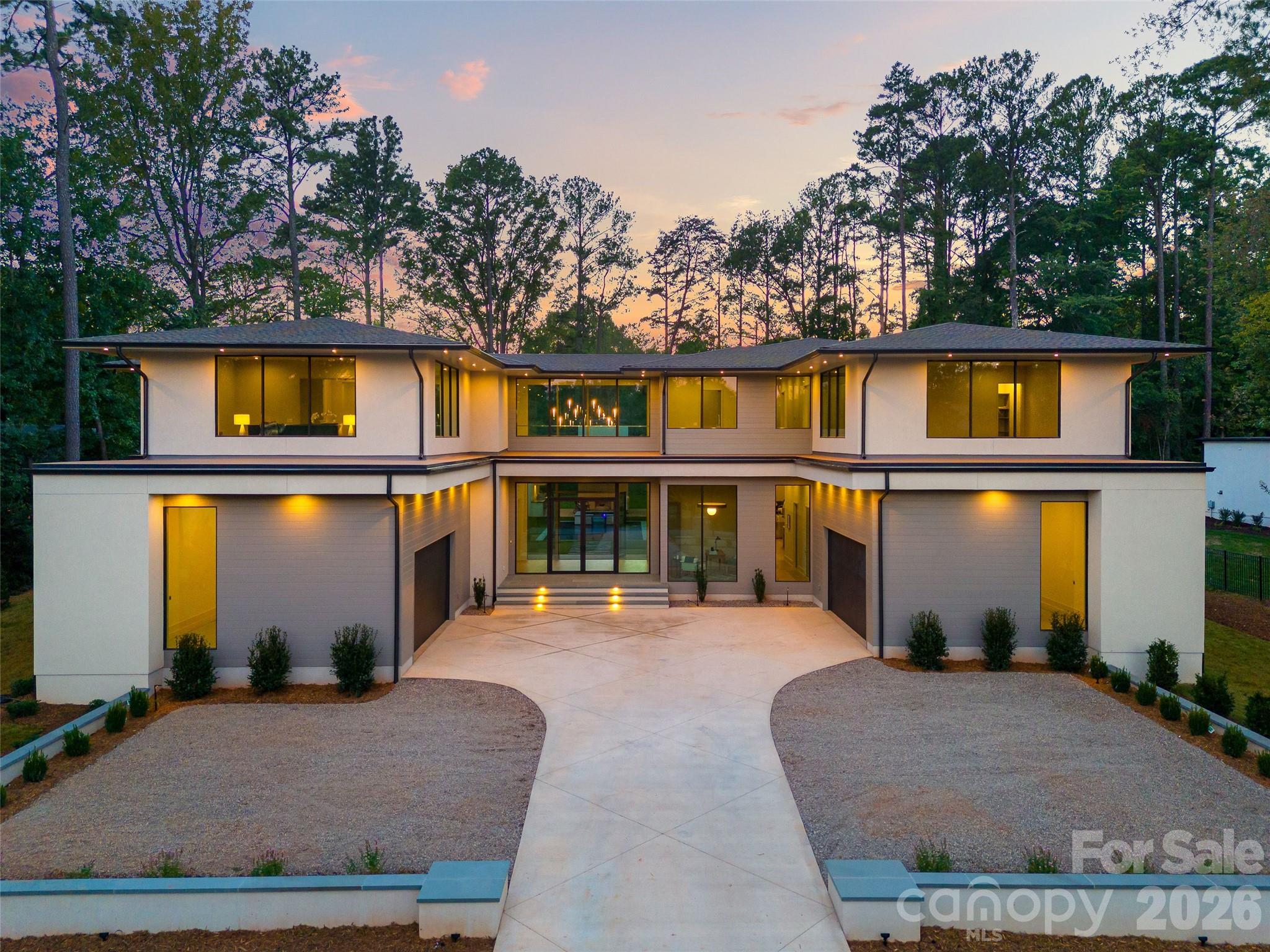 Single Family Residence at 2019 Pellyn Wood Drive, Charlotte, photo 2 of 48