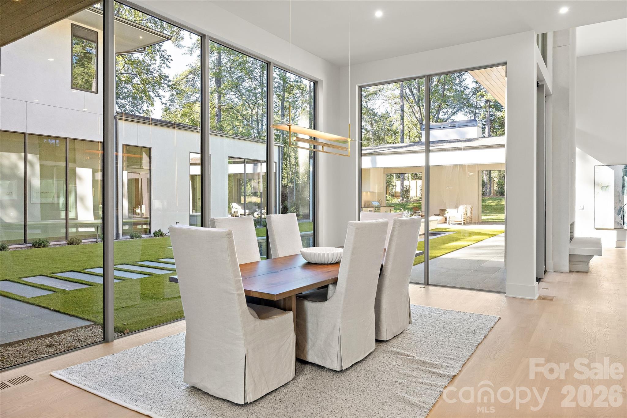 Single Family Residence at 2019 Pellyn Wood Drive, Charlotte, photo 8 of 48