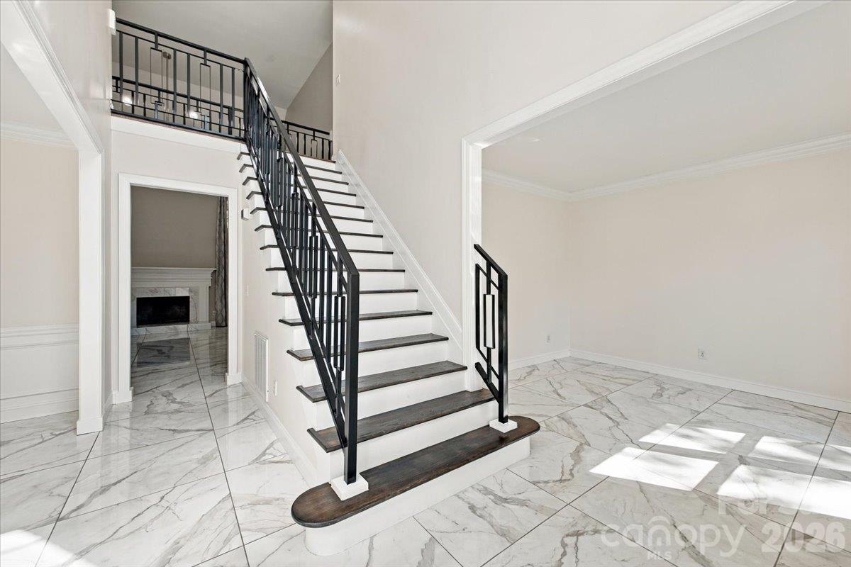 Single Family Residence at 1261 Boswell Court, Concord, photo 8 of 42