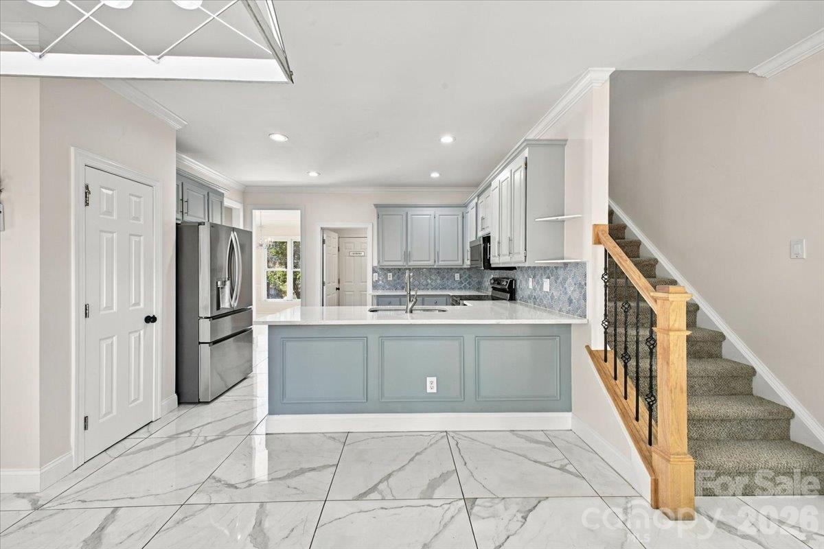 Single Family Residence at 1261 Boswell Court, Concord, photo 11 of 42