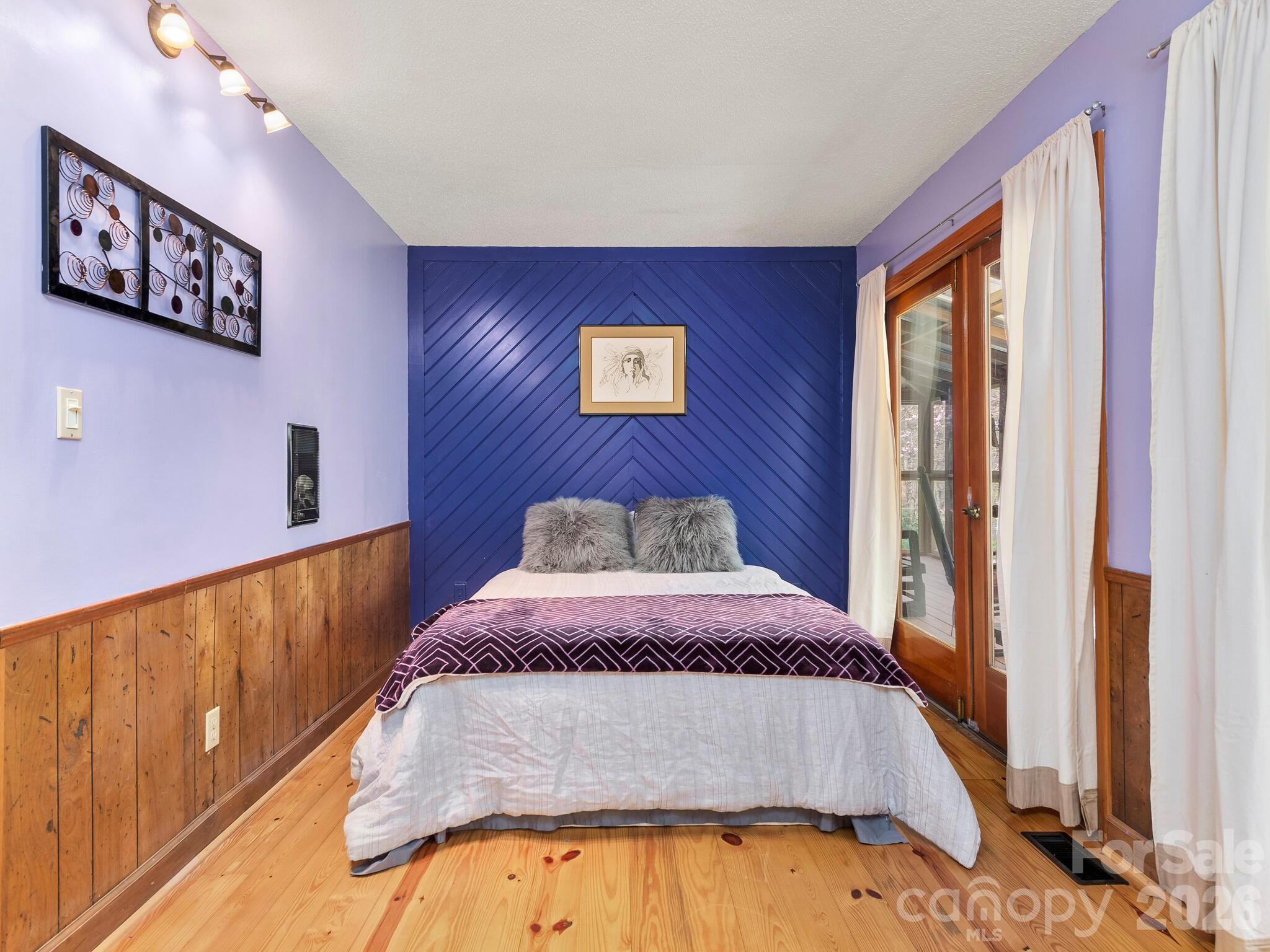 Single Family Residence at 70 Fox Run, Hot Springs, photo 14 of 29