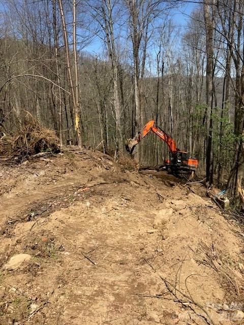 Acreage at 976 Slippery Rock Road, Waynesville, photo 4 of 8
