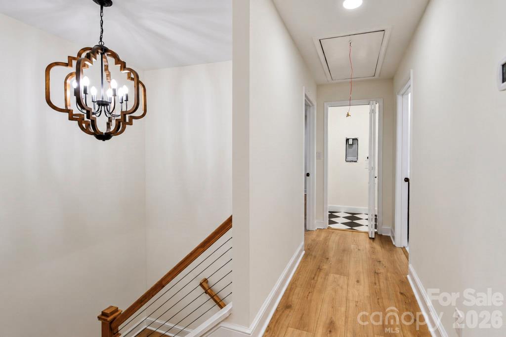 Single Family Residence at 607 Willow Lane, Harrisburg, photo 13 of 27