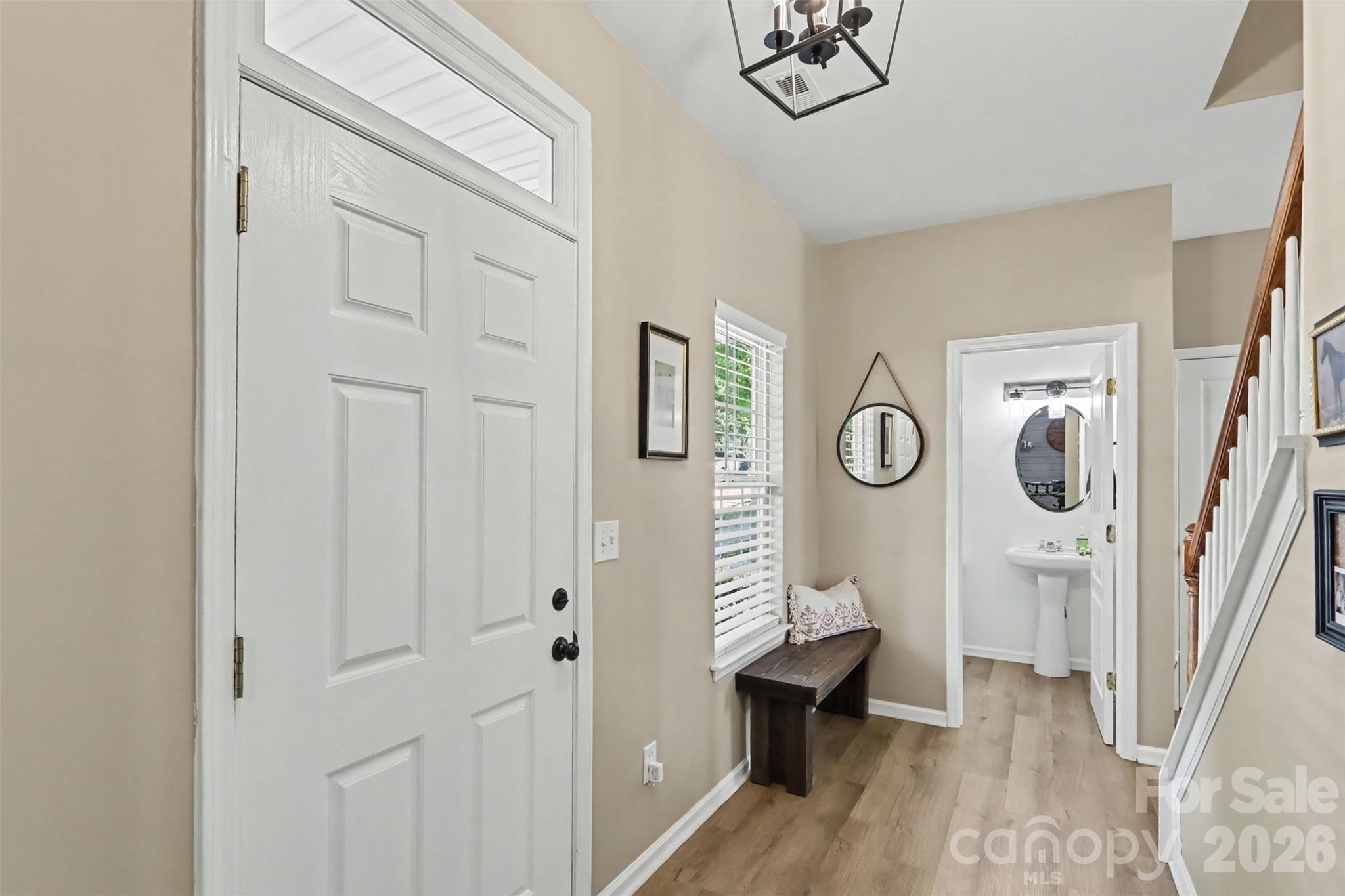 Single Family Residence at 11122 Aprilia Lane, Cornelius, photo 3 of 26