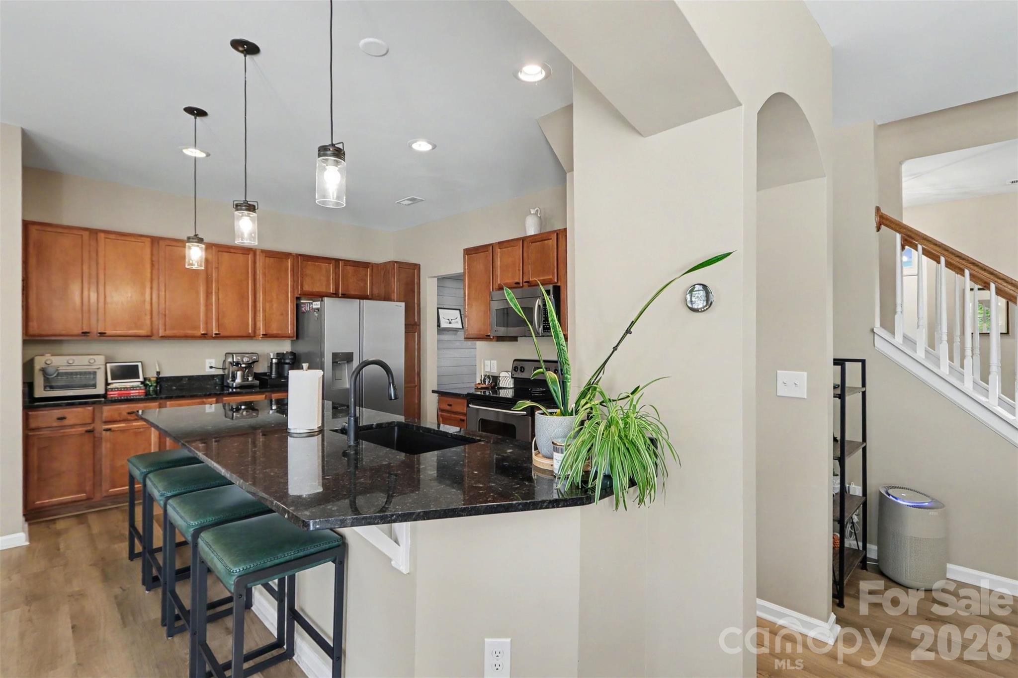 Single Family Residence at 11122 Aprilia Lane, Cornelius, photo 8 of 26