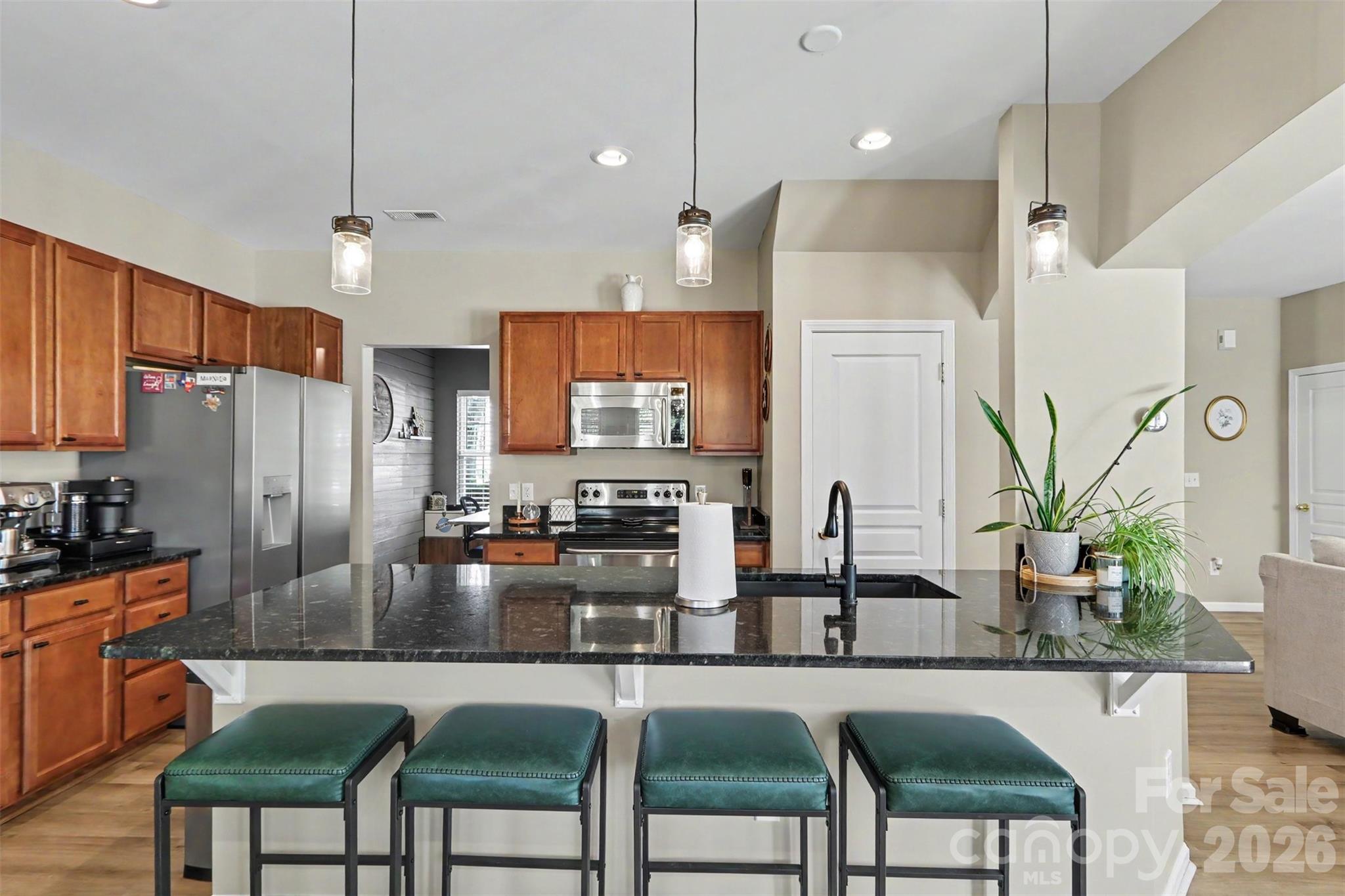 Single Family Residence at 11122 Aprilia Lane, Cornelius, photo 12 of 26