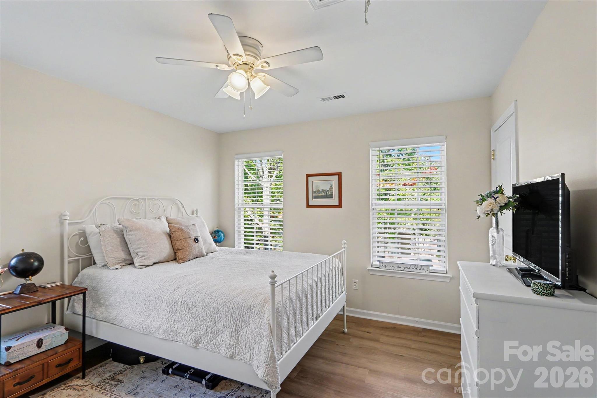 Single Family Residence at 11122 Aprilia Lane, Cornelius, photo 21 of 26
