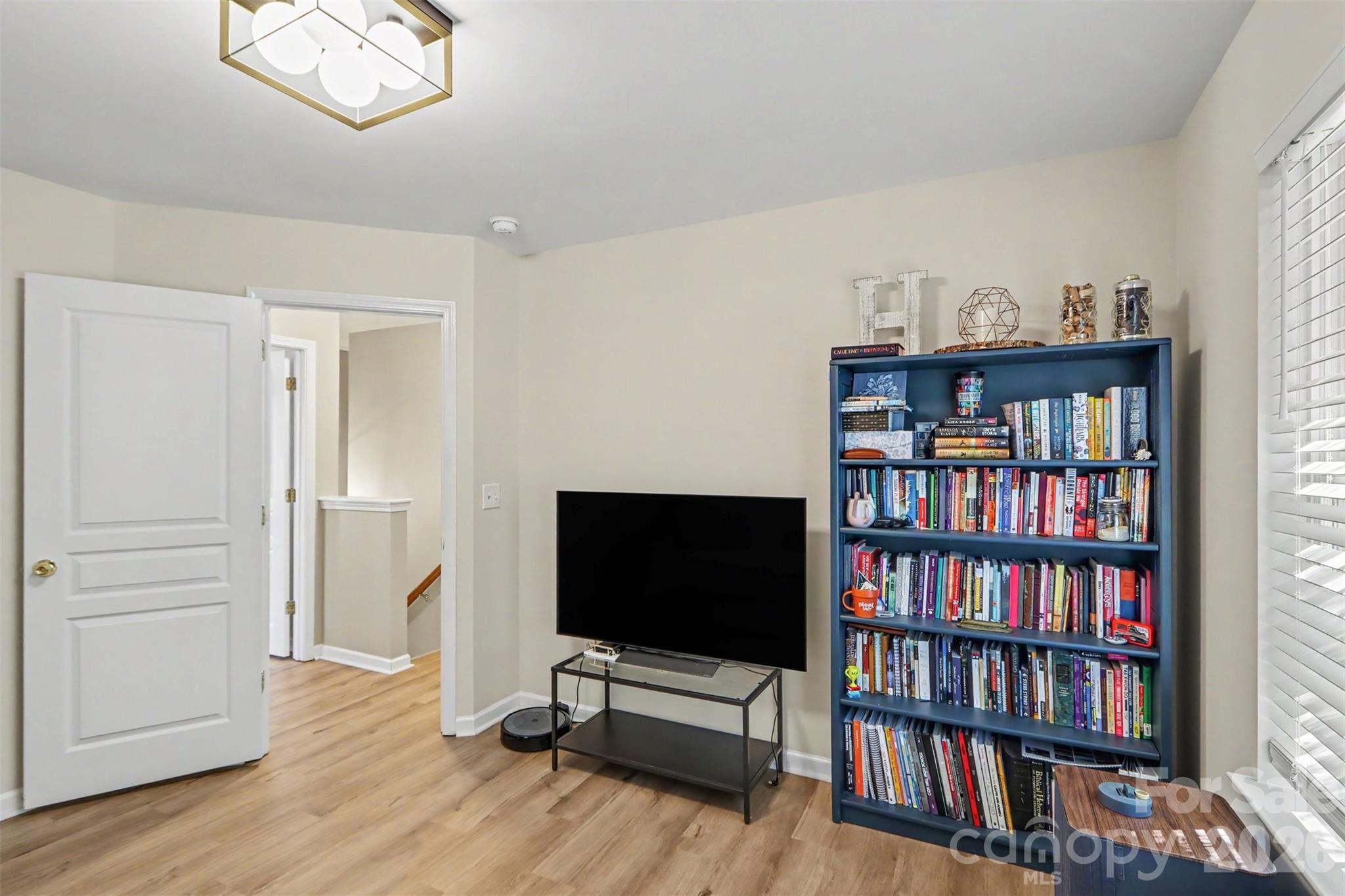 Single Family Residence at 11122 Aprilia Lane, Cornelius, photo 24 of 26