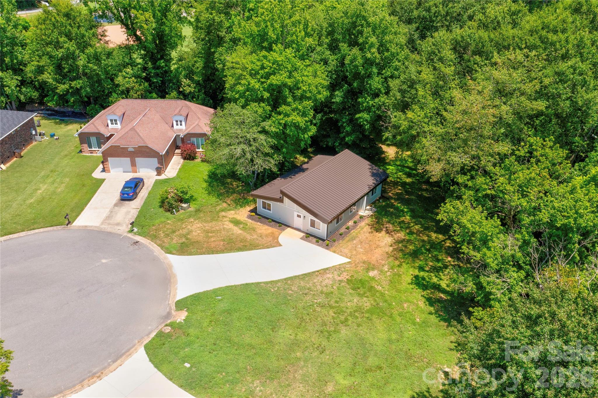 Single Family Residence at 900 Linney Lane, Shelby, photo 7 of 21