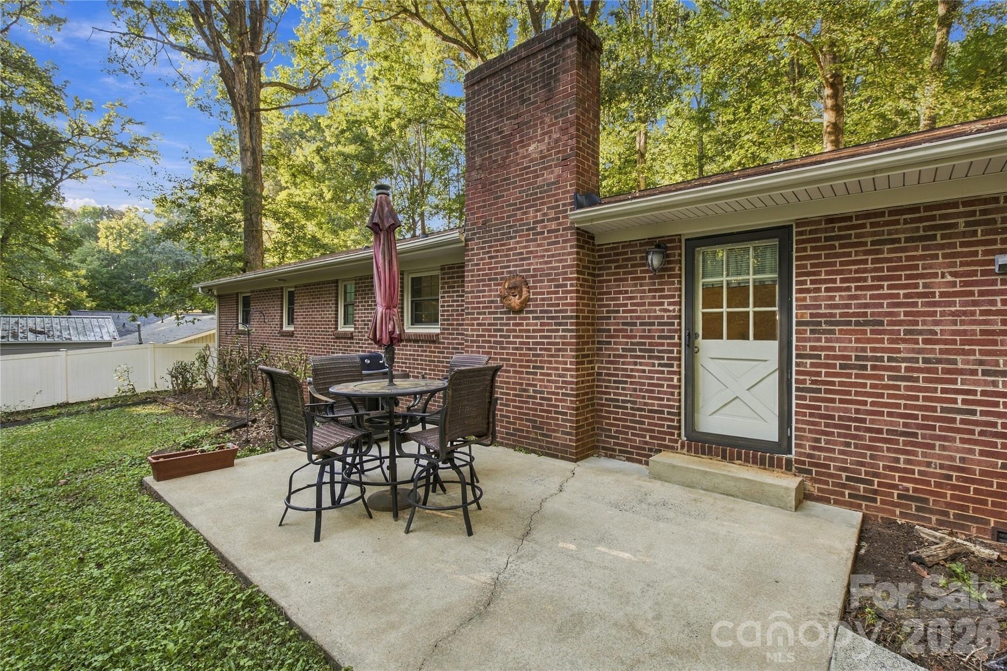 Single Family Residence at 2604 Shearer Drive, Statesville, photo 37 of 39